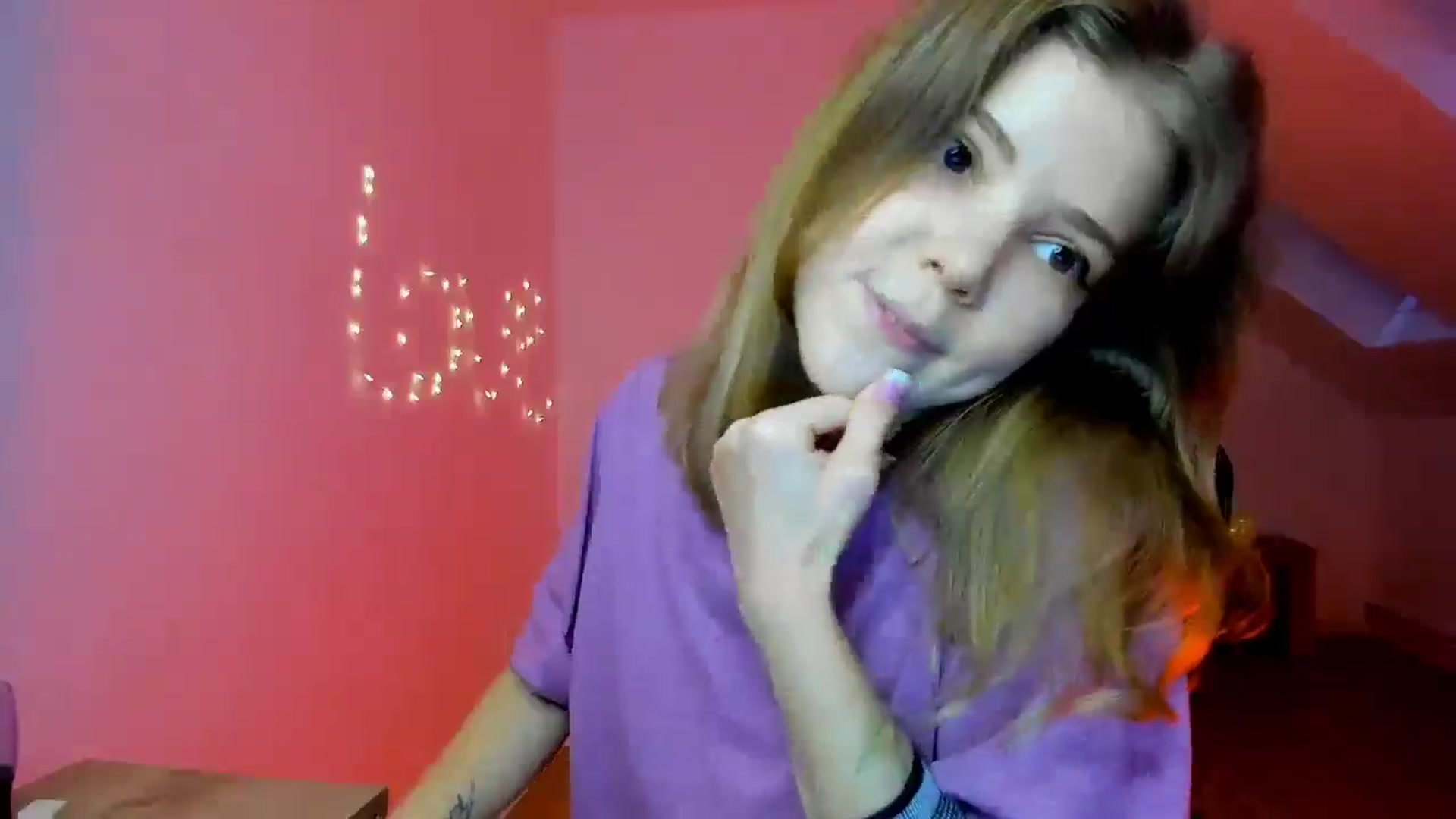 Gallery image thumbnail from EvaMetal's myfreecams stream on, 10/21/2025, 14:54 image 15 of 20