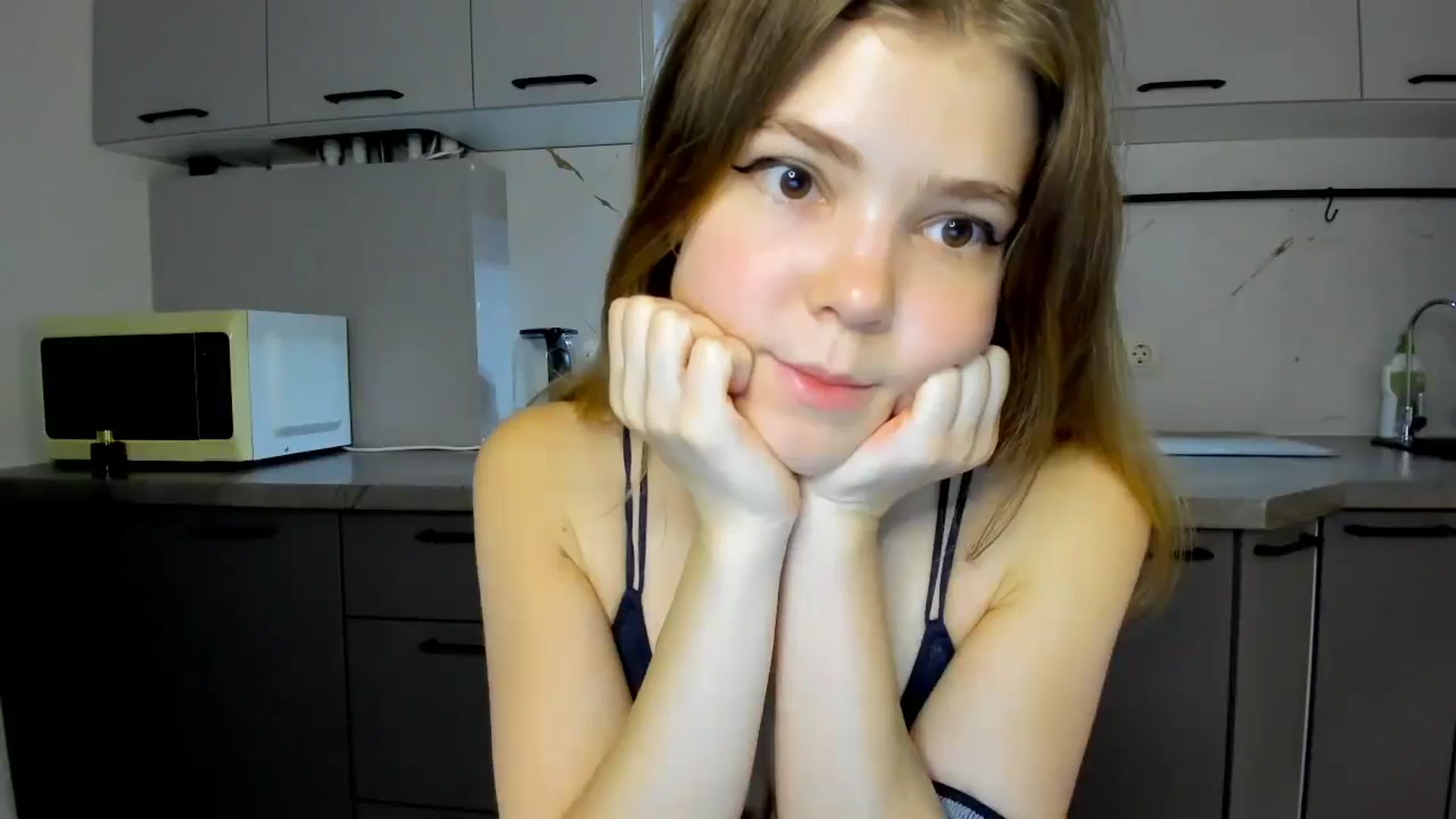 Gallery image thumbnail from EvaMetal's myfreecams stream on, 10/28/2025, 23:02 image 13 of 20