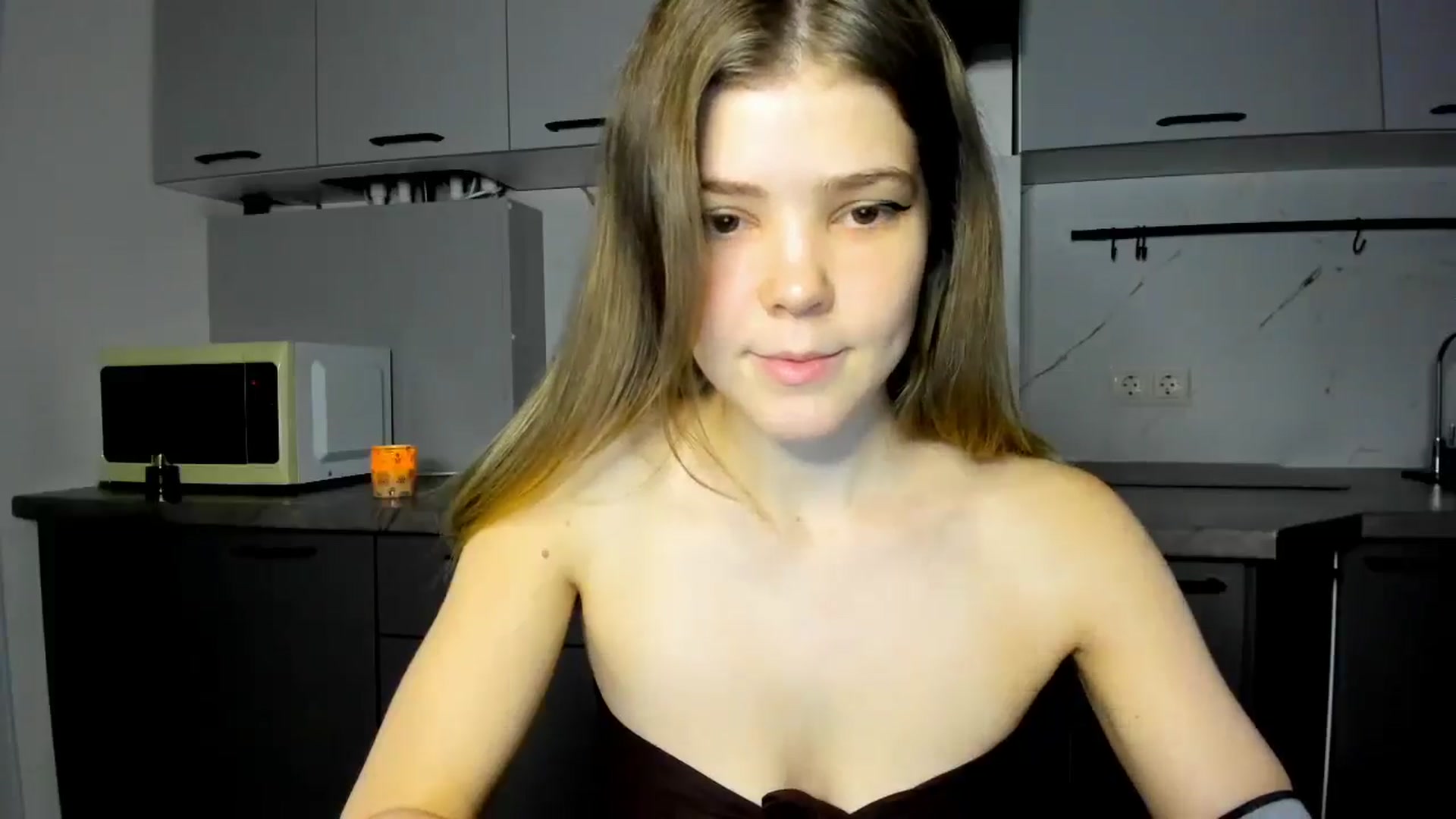 Gallery image thumbnail from EvaMetal's myfreecams stream on, 11/18/2025, 18:02 image 4 of 20