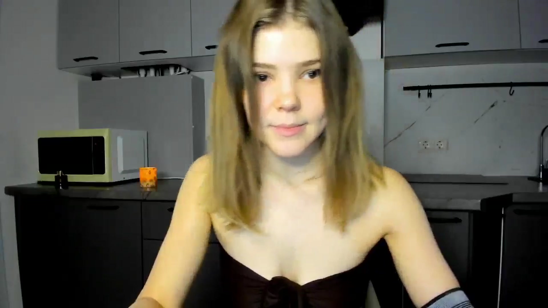 Gallery image thumbnail from EvaMetal's myfreecams stream on, 11/18/2025, 18:02 image 13 of 20