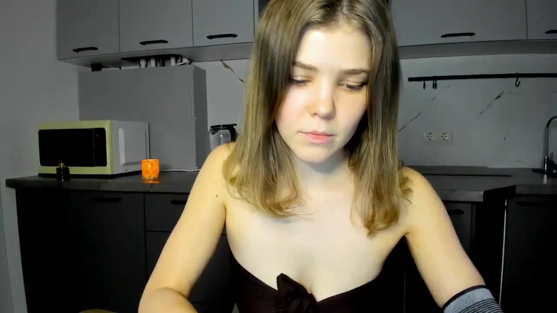 Gallery image thumbnail from EvaMetal's myfreecams stream on, 11/18/2025, 23:13 image 13 of 20