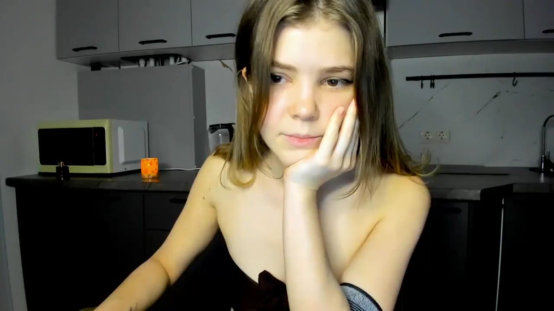 Gallery image thumbnail from EvaMetal's myfreecams stream on, 11/18/2025, 23:13 image 9 of 20
