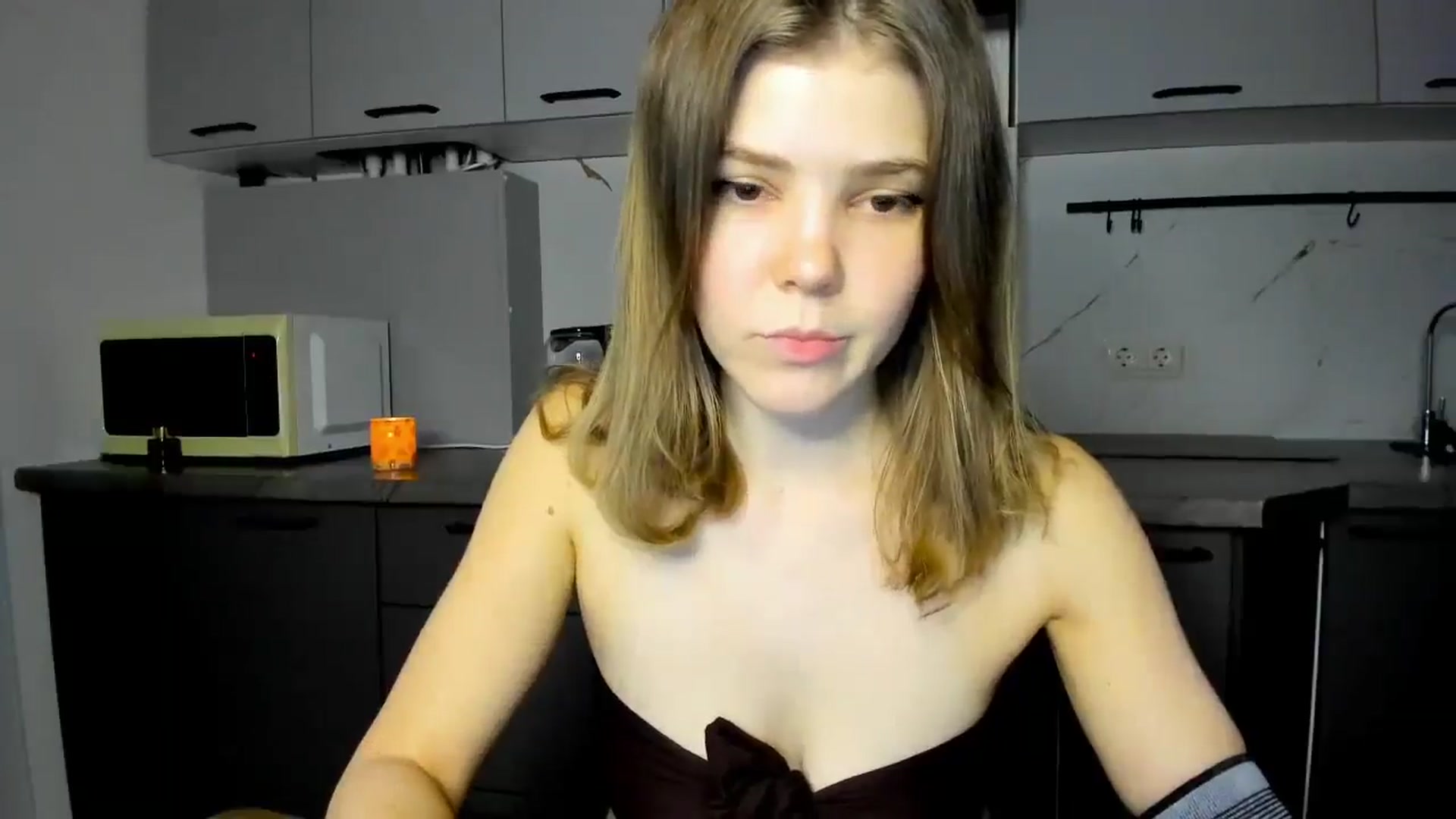 Gallery image thumbnail from EvaMetal's myfreecams stream on, 11/18/2025, 23:13 image 17 of 20