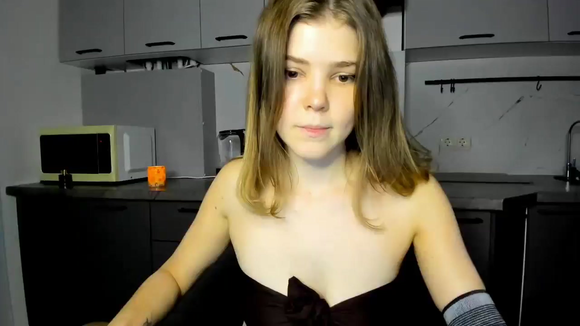 Gallery image thumbnail from EvaMetal's myfreecams stream on, 11/19/2025, 24:12 image 1 of 20