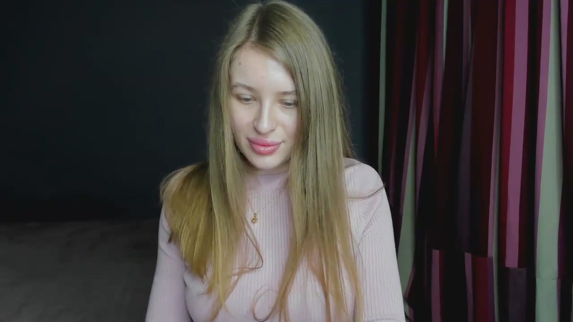 Gallery image thumbnail from EvaMonrow's myfreecams stream on, 03/26/2024, 13:38 image 14 of 20