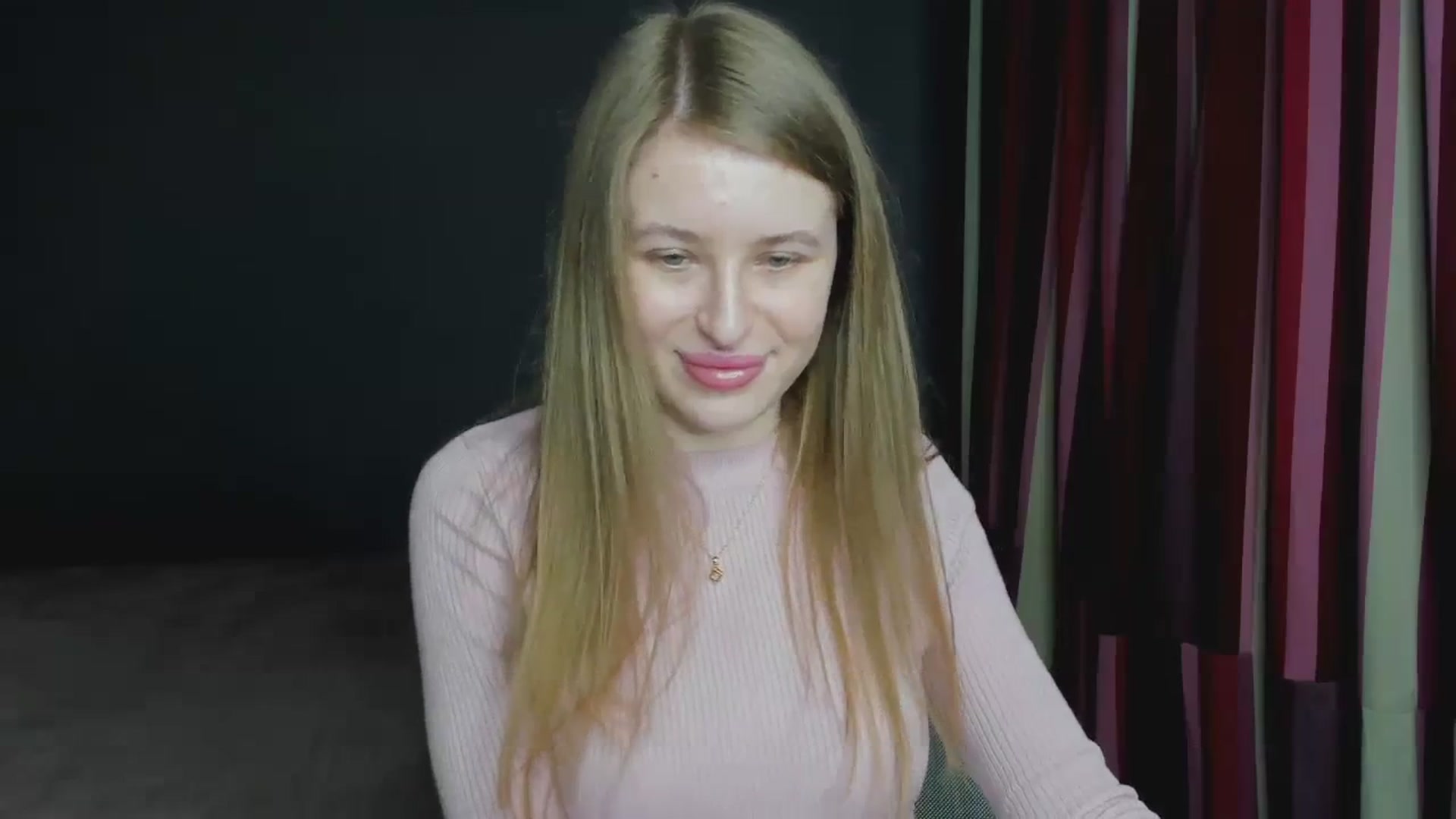 Gallery image thumbnail from EvaMonrow's myfreecams stream on, 03/26/2024, 13:38 image 7 of 20