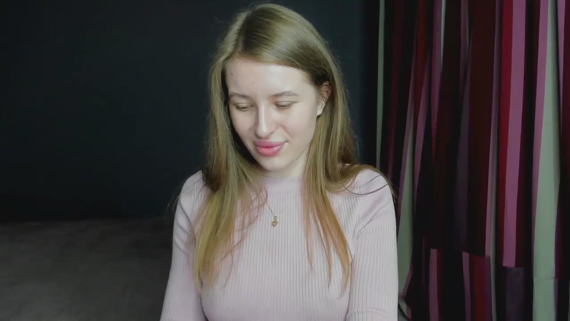 Gallery image thumbnail from EvaMonrow's myfreecams stream on, 03/26/2024, 13:38 image 4 of 20