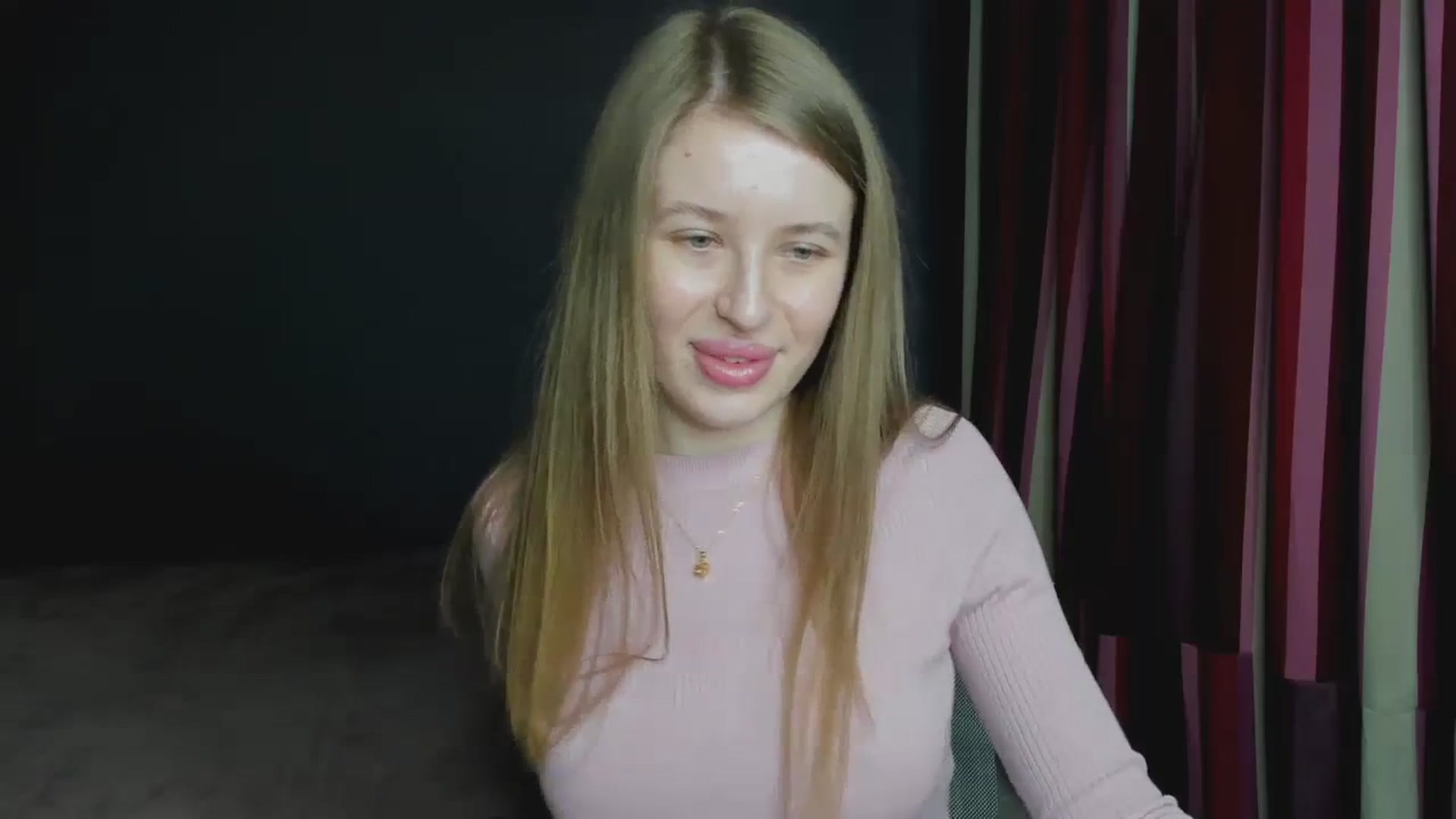 Gallery image thumbnail from EvaMonrow's myfreecams stream on, 03/26/2024, 13:38 image 2 of 20