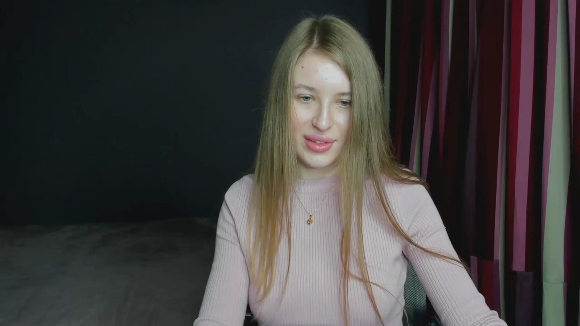 Gallery image thumbnail from EvaMonrow's myfreecams stream on, 03/26/2024, 14:26 image 1 of 20