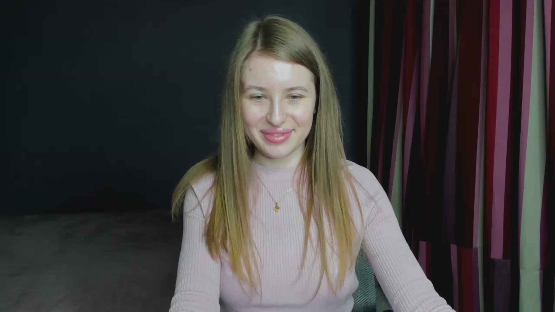 Gallery image thumbnail from EvaMonrow's myfreecams stream on, 03/26/2024, 14:26 image 8 of 20