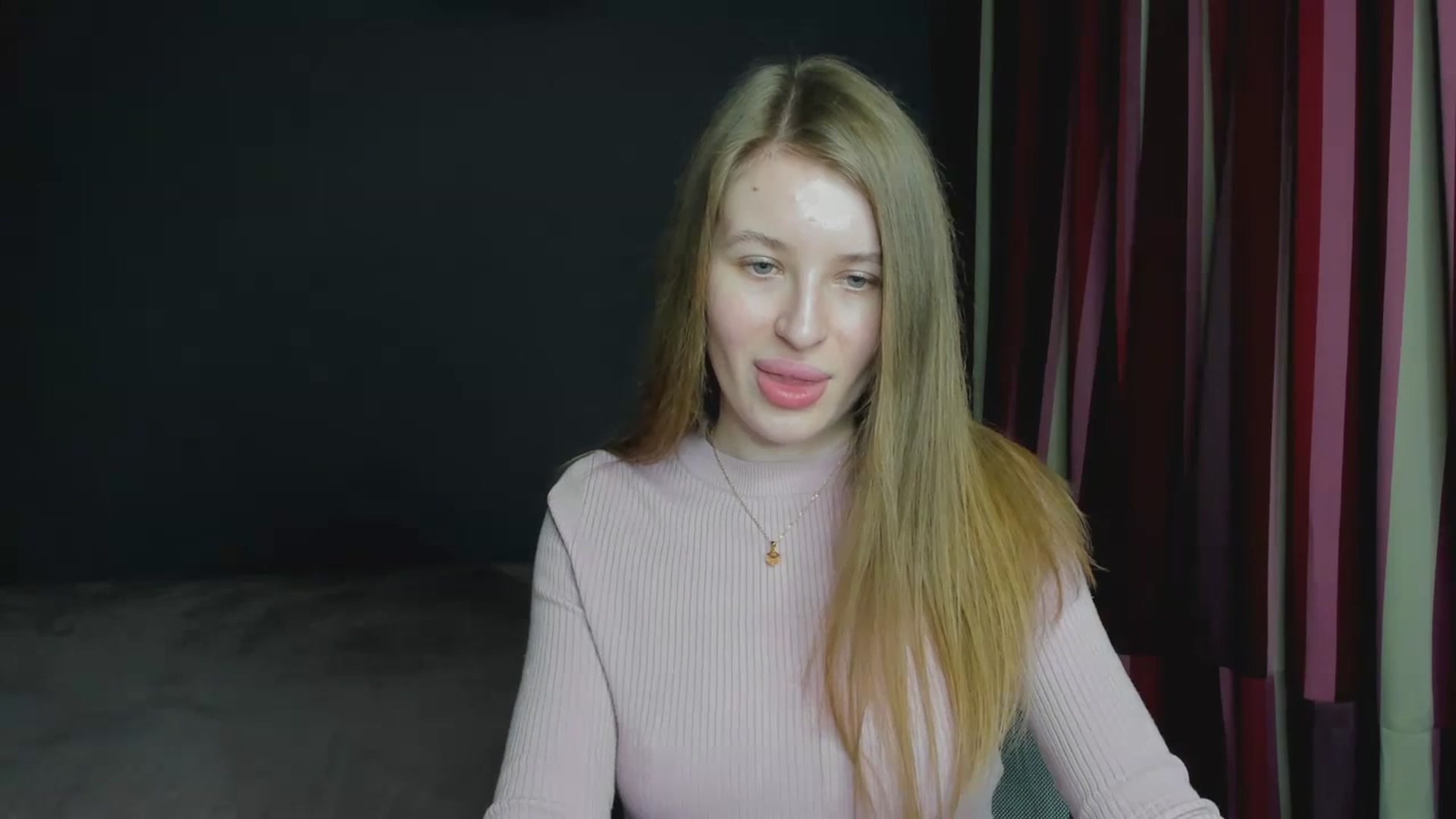 Gallery image thumbnail from EvaMonrow's myfreecams stream on, 03/26/2024, 17:14 image 6 of 20