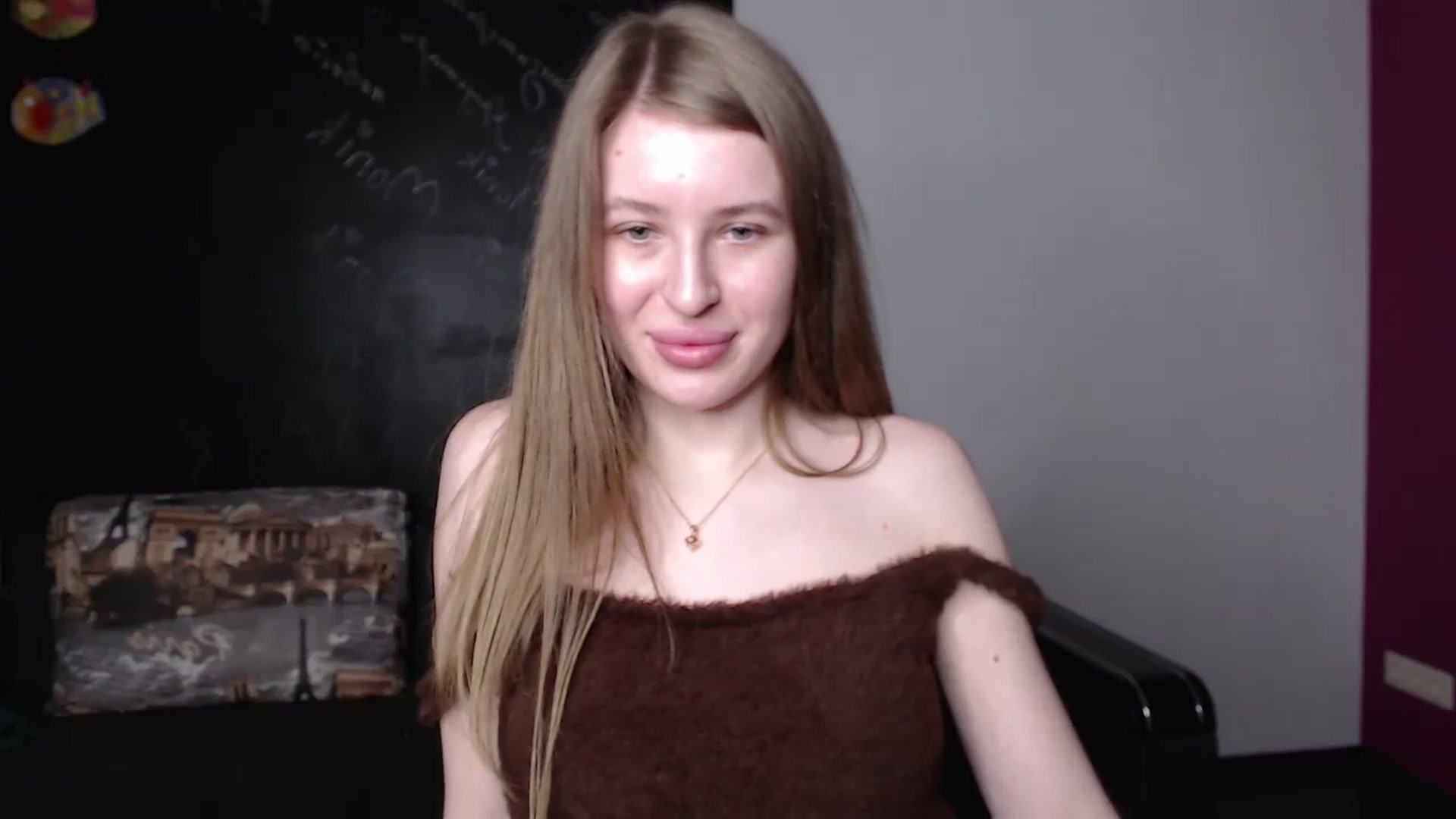 Gallery image thumbnail from EvaMonrow's myfreecams stream on, 03/27/2024, 16:06 image 11 of 20