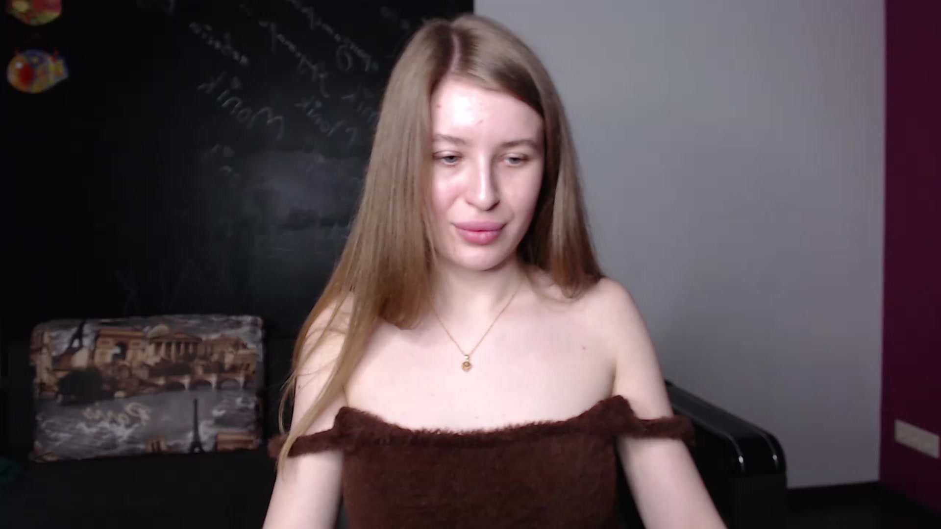 Gallery image thumbnail from EvaMonrow's myfreecams stream on, 03/27/2024, 16:06 image 7 of 20