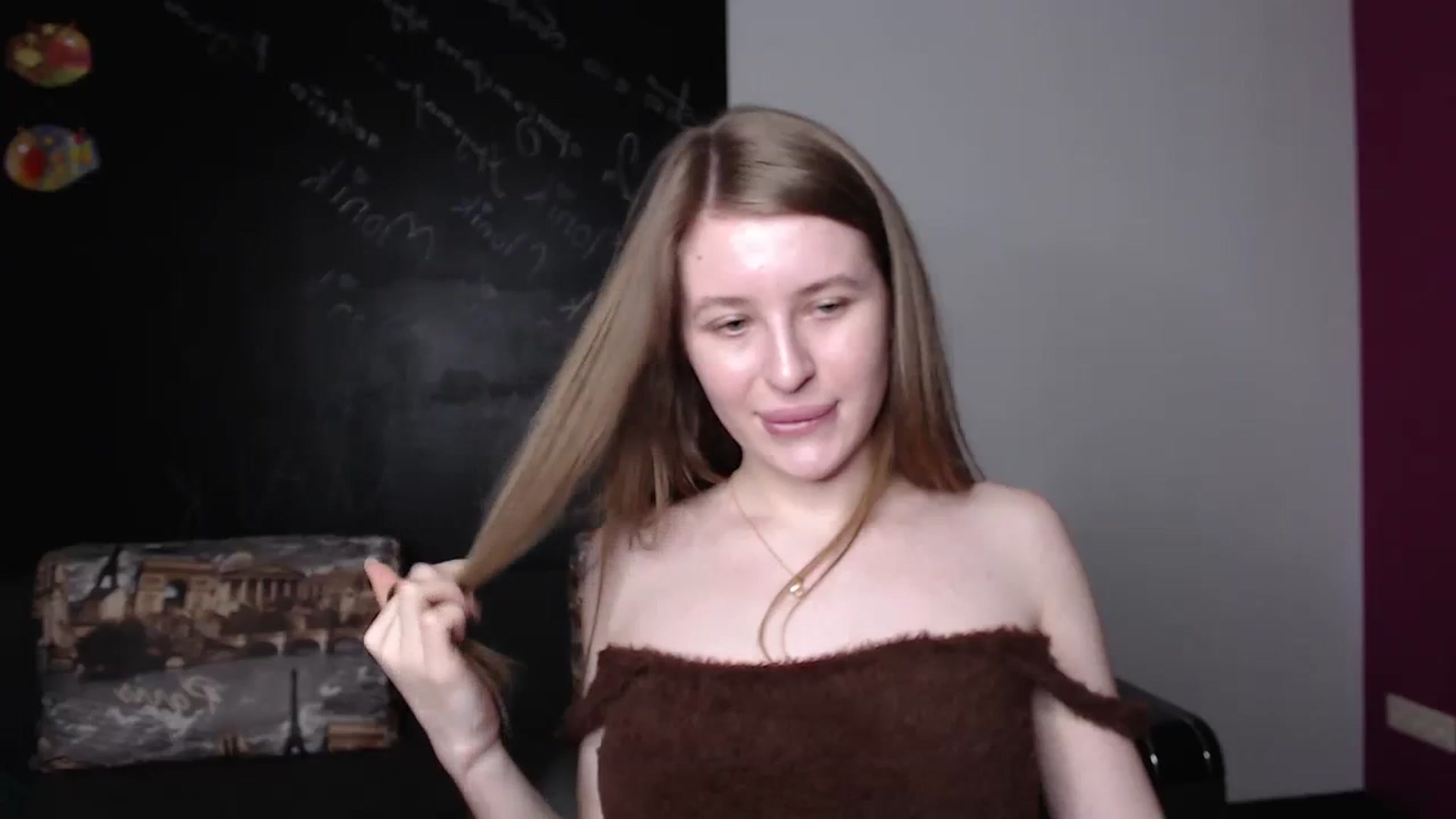 Gallery image thumbnail from EvaMonrow's myfreecams stream on, 03/27/2024, 17:15 image 16 of 20