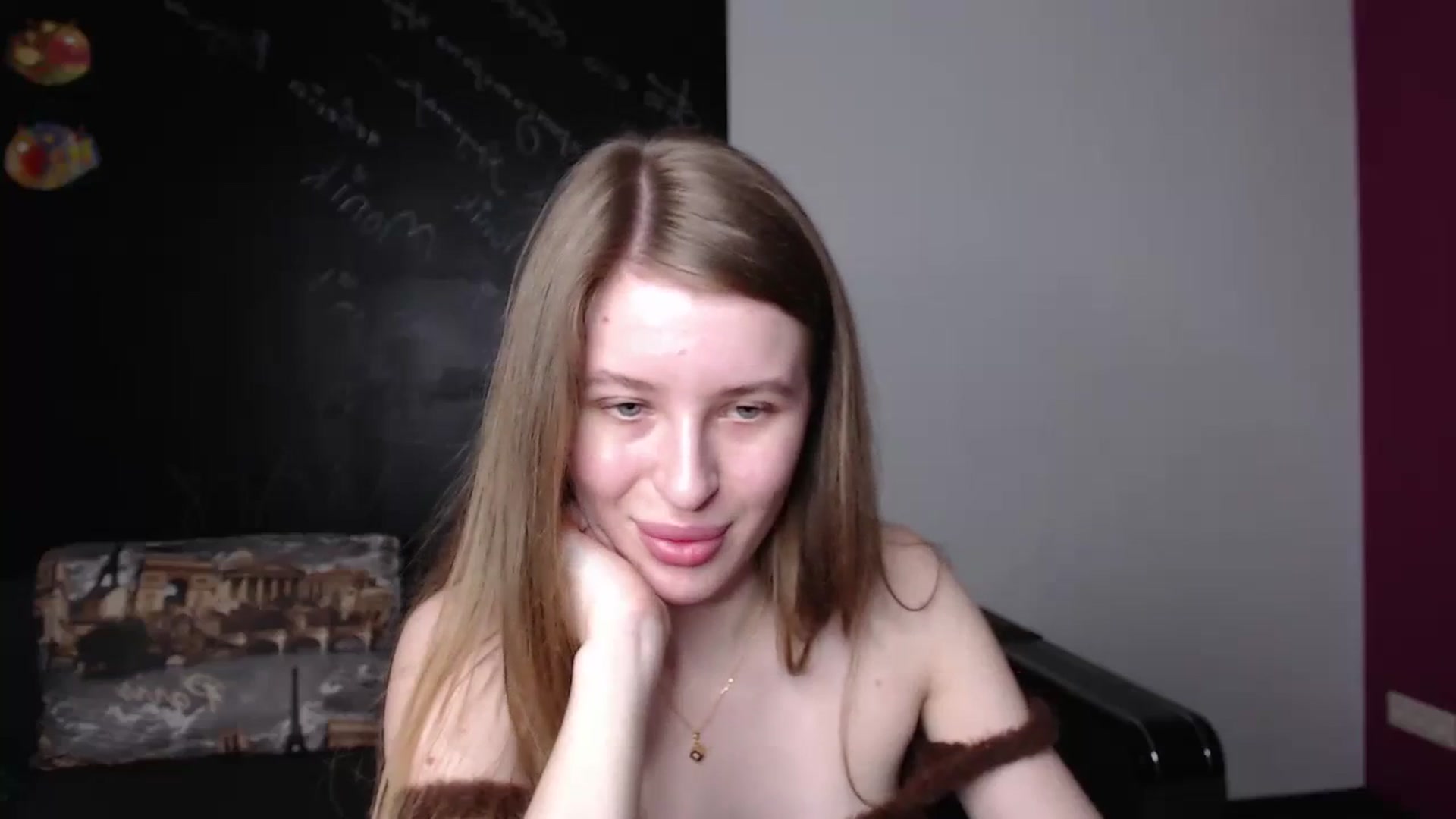 Gallery image thumbnail from EvaMonrow's myfreecams stream on, 03/27/2024, 17:15 image 11 of 20