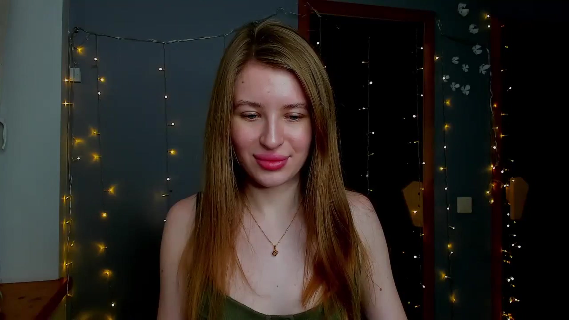 Gallery image thumbnail from EvaMonrow's myfreecams stream on, 03/28/2024, 17:25 image 9 of 20