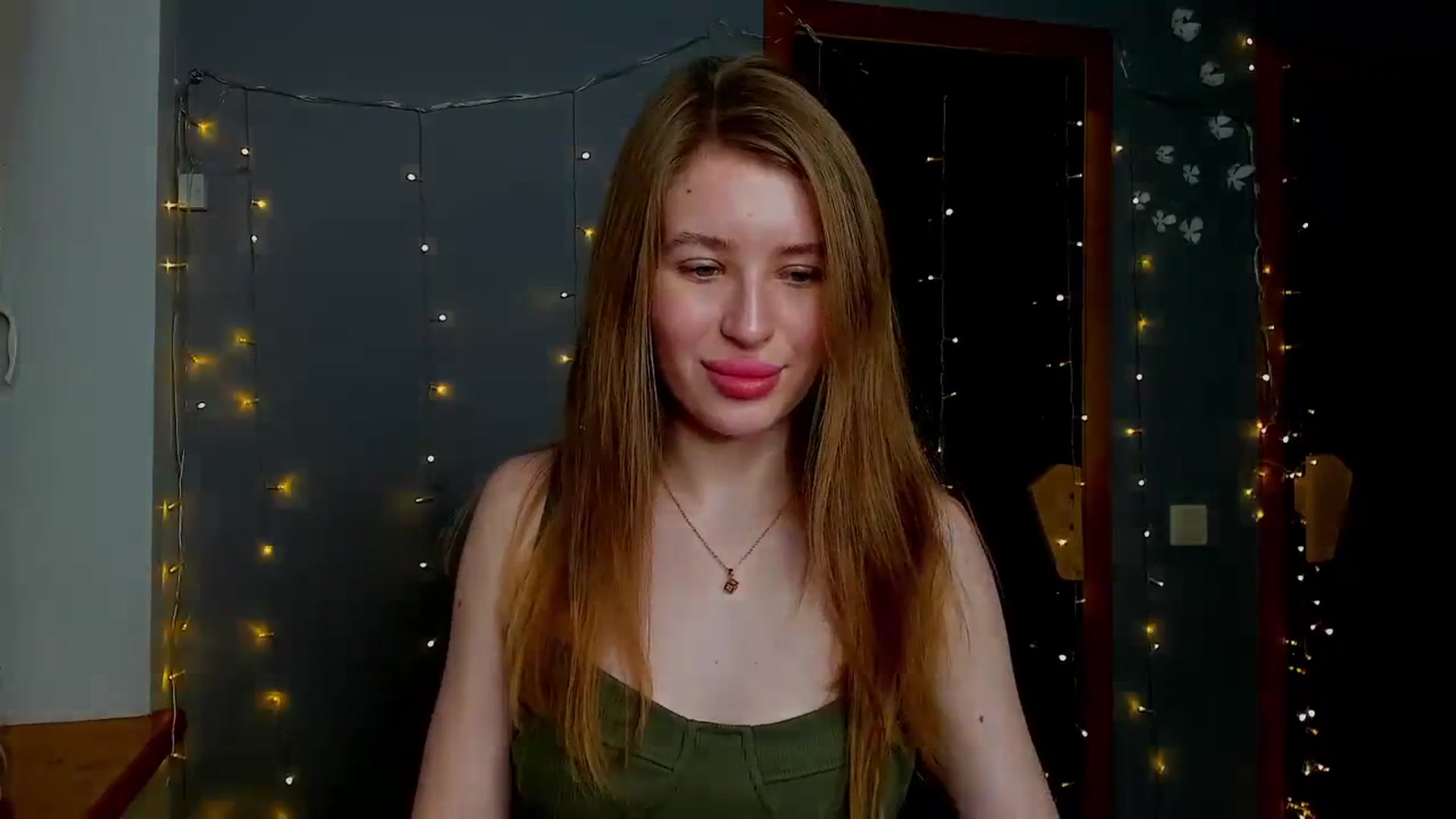 Gallery image thumbnail from EvaMonrow's myfreecams stream on, 03/28/2024, 17:25 image 3 of 20