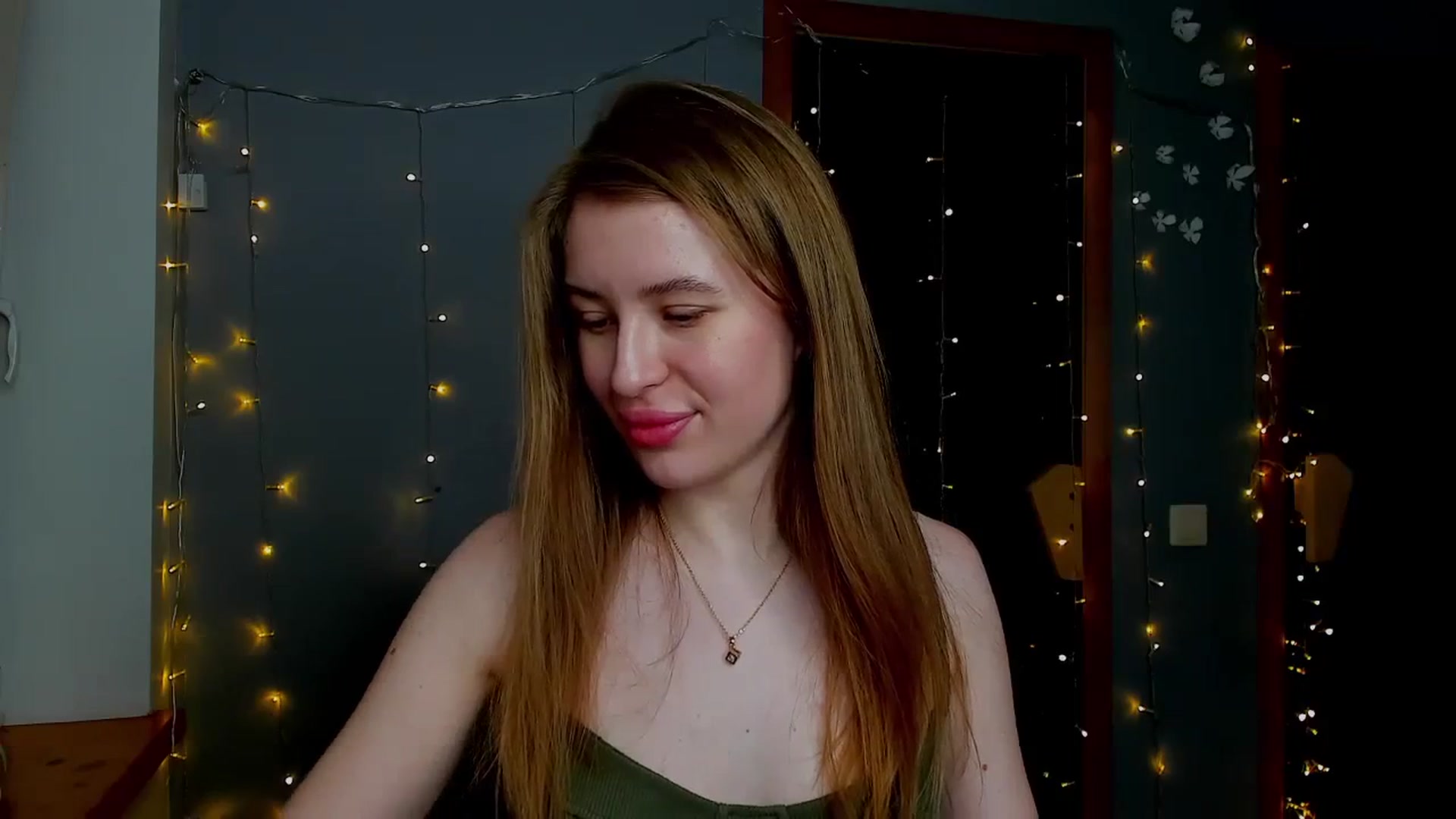 Gallery image thumbnail from EvaMonrow's myfreecams stream on, 03/28/2024, 17:25 image 11 of 20