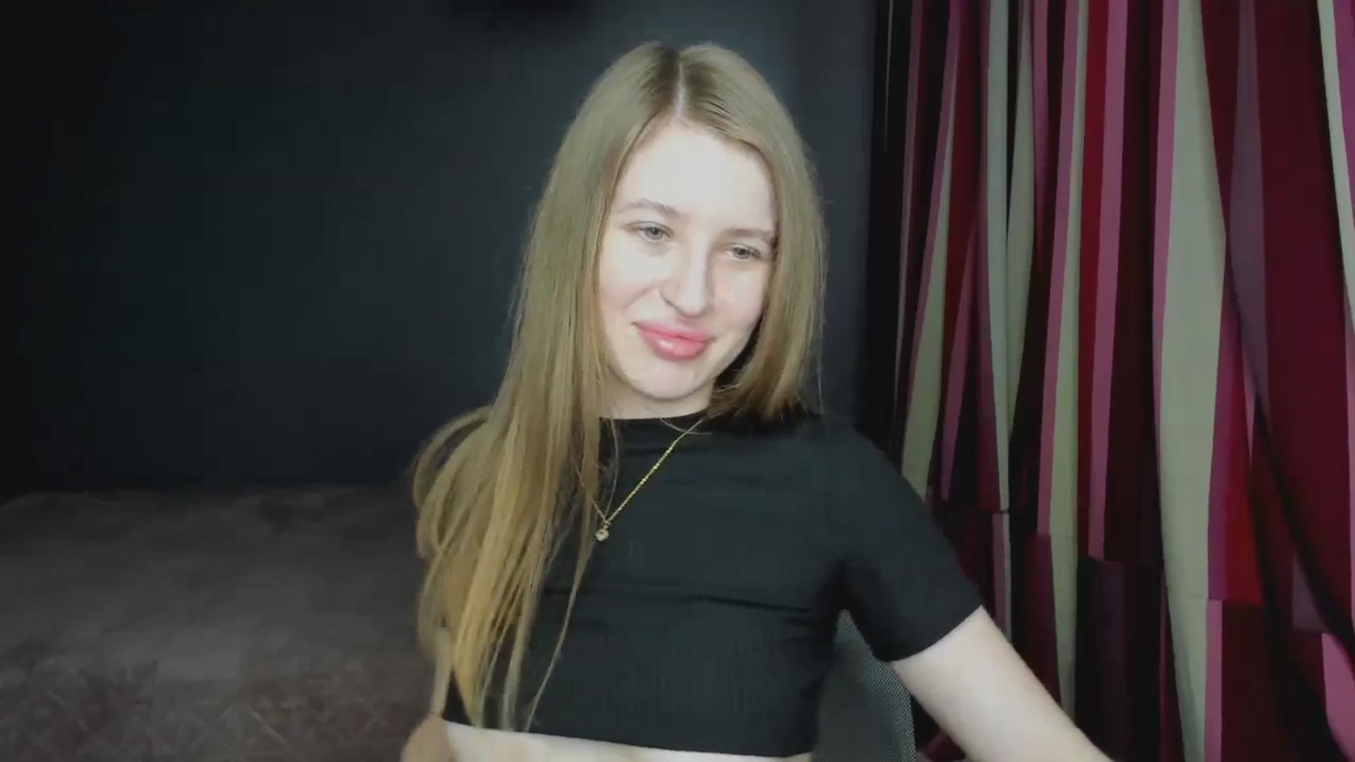 Gallery image thumbnail from EvaMonrow's myfreecams stream on, 04/01/2024, 14:54 image 9 of 20