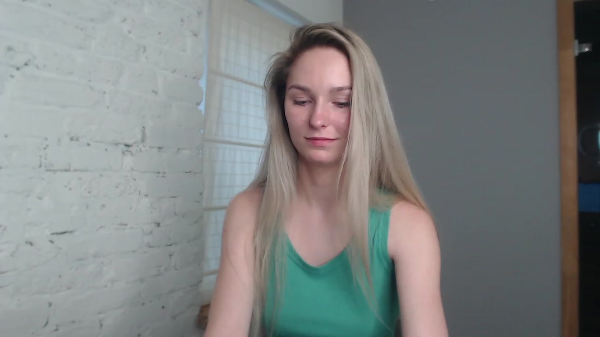 Gallery image thumbnail from EvaMooni's myfreecams stream on, 07/10/2023, 10:18 image 1 of 20