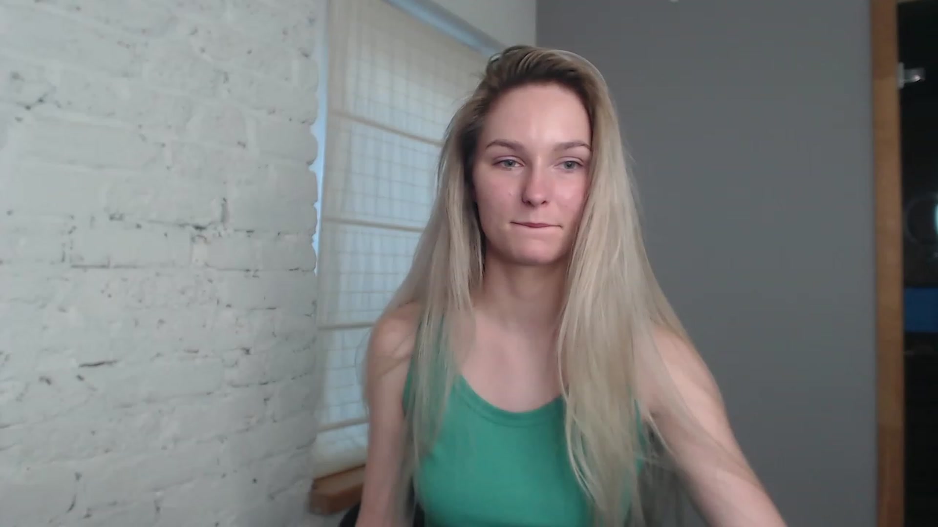 Gallery image thumbnail from EvaMooni's myfreecams stream on, 07/10/2023, 10:18 image 16 of 20