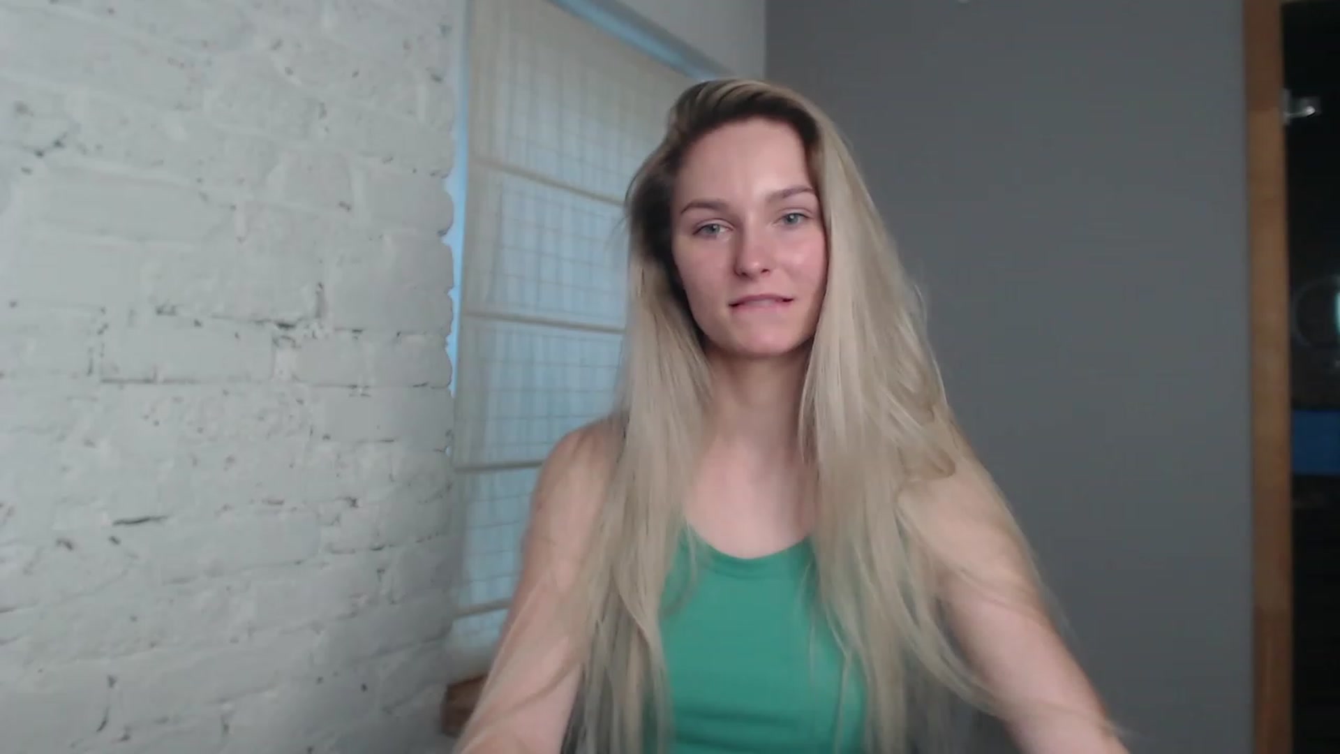 Gallery image thumbnail from EvaMooni's myfreecams stream on, 07/10/2023, 10:18 image 4 of 20