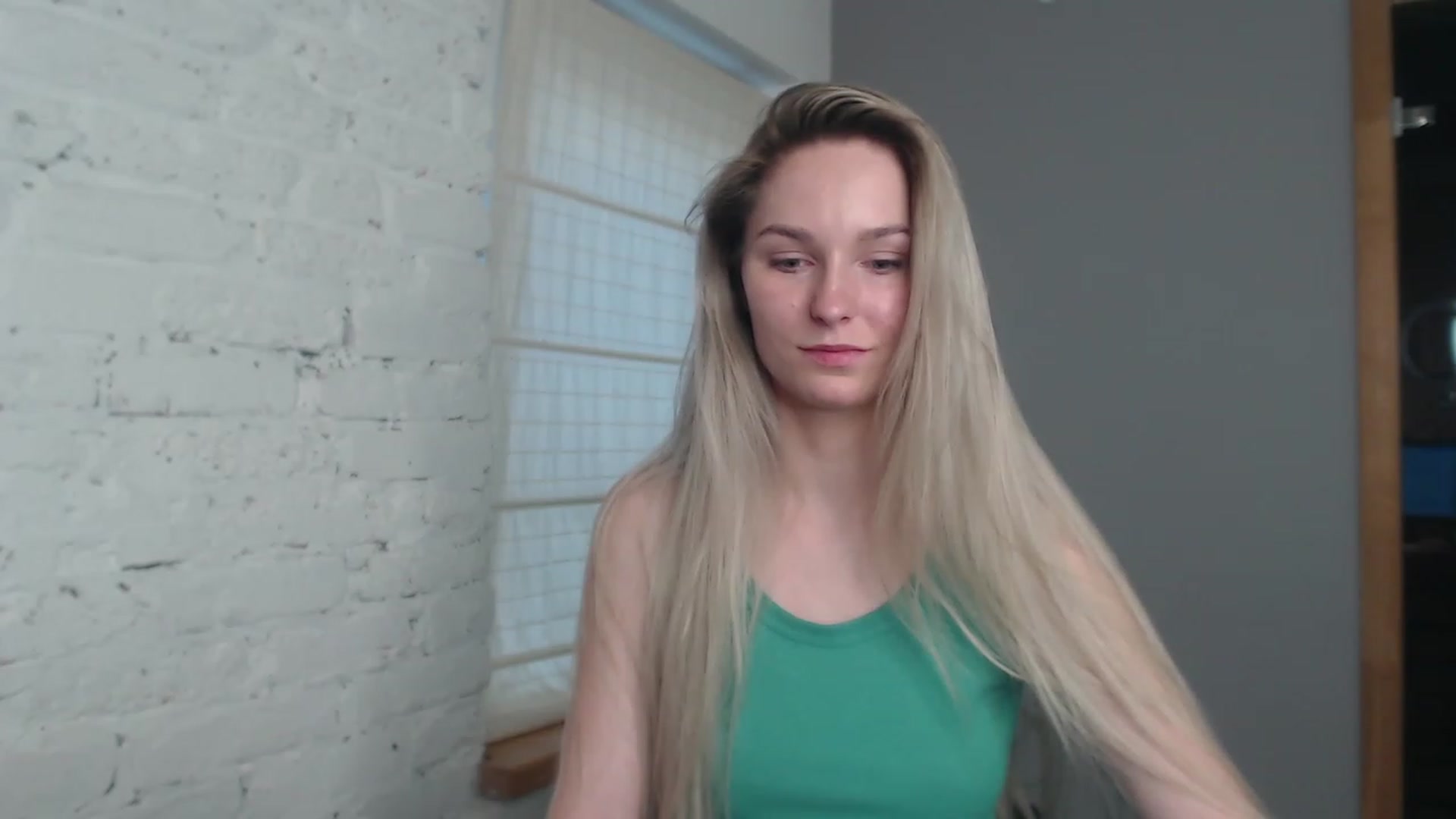 Gallery image thumbnail from EvaMooni's myfreecams stream on, 07/10/2023, 10:18 image 10 of 20