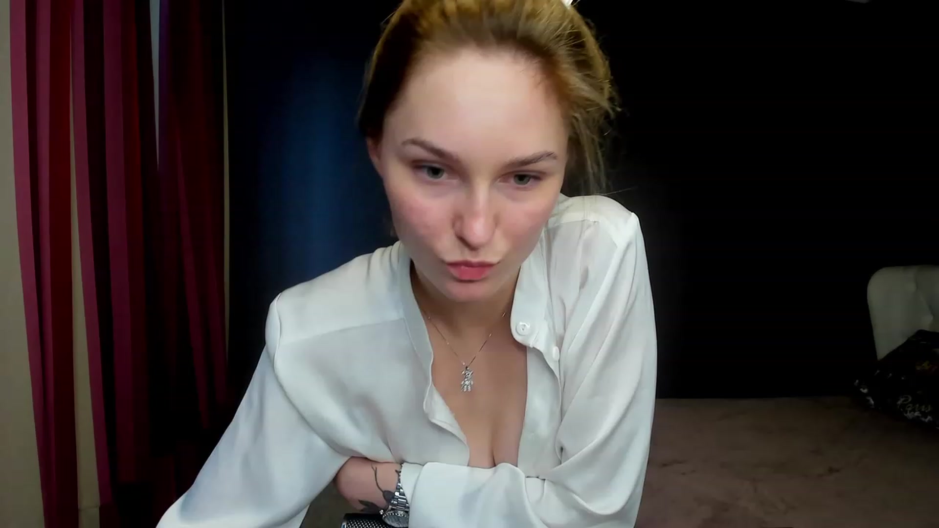 Gallery image thumbnail from EvaMooni's myfreecams stream on, 07/13/2023, 15:06 image 18 of 20