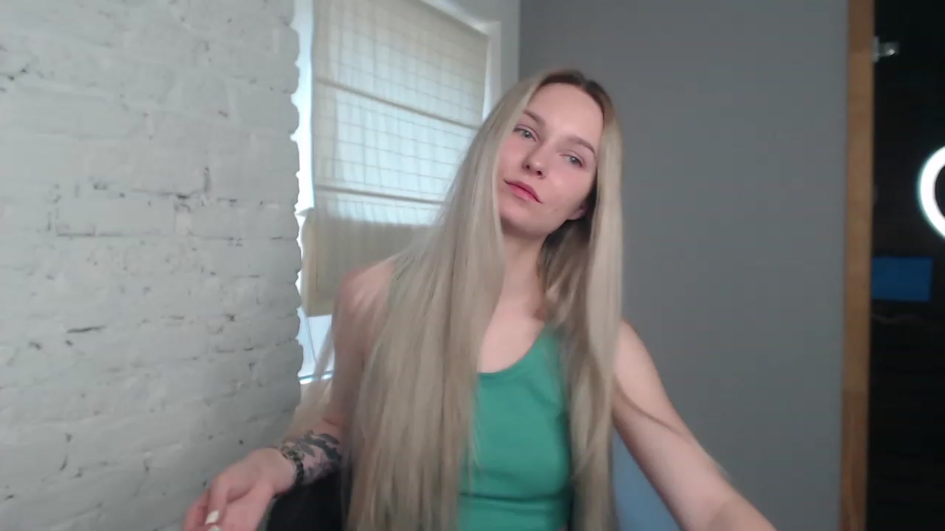 Gallery image thumbnail from EvaMooni's myfreecams stream on, 07/16/2023, 12:14 image 3 of 20