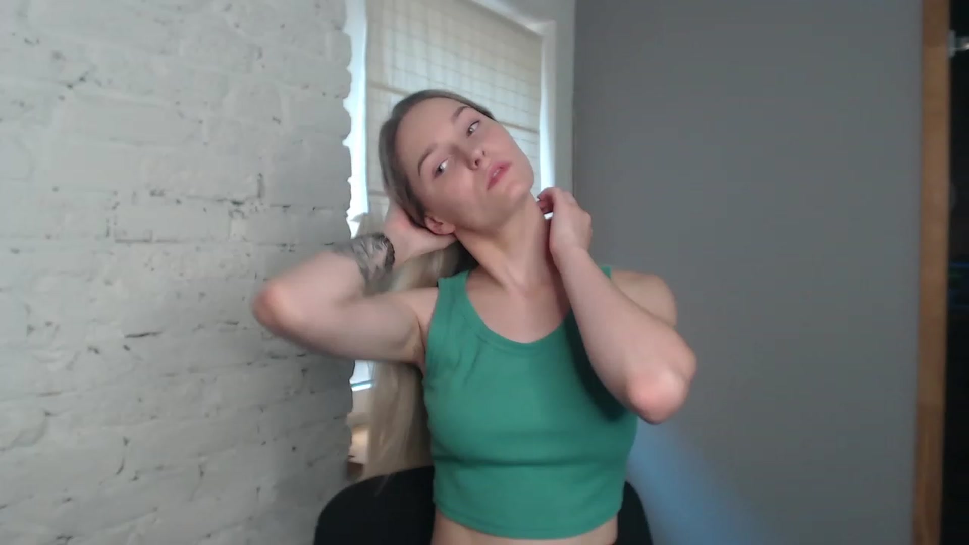 Gallery image thumbnail from EvaMooni's myfreecams stream on, 07/16/2023, 12:14 image 6 of 20
