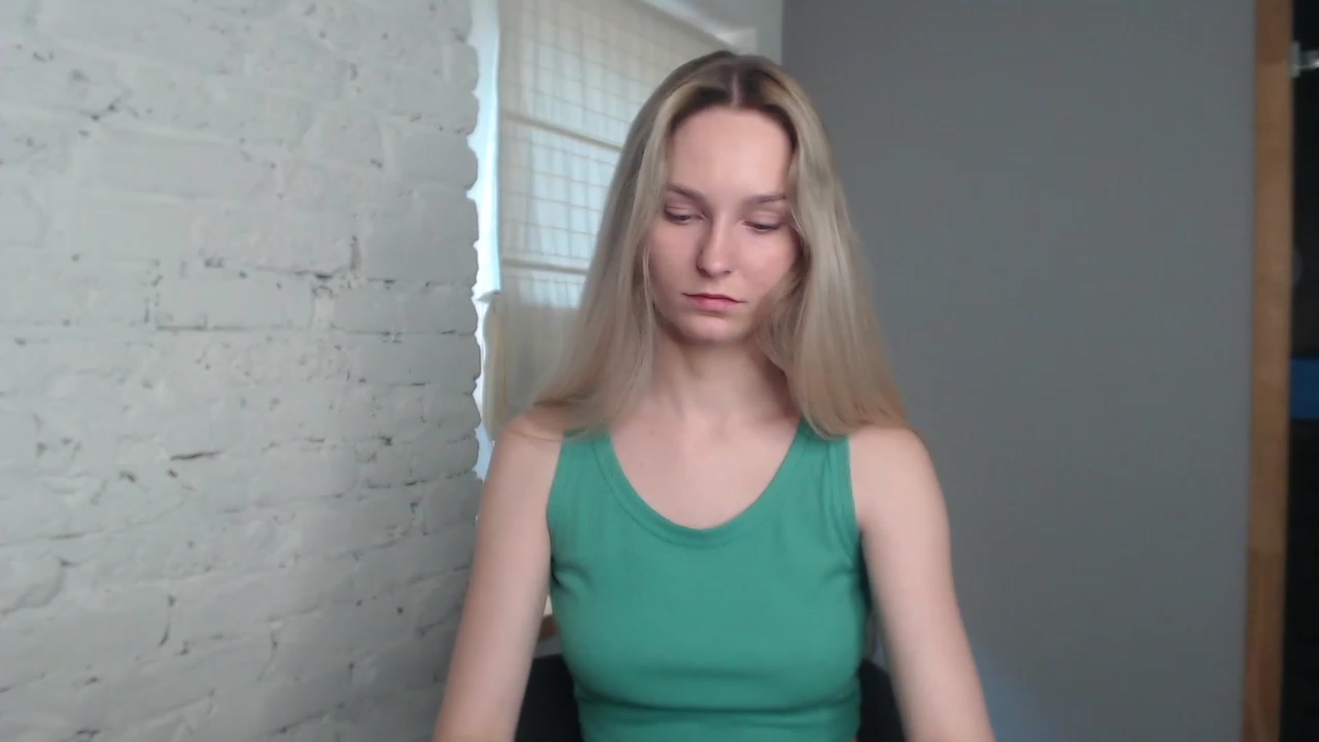 Gallery image thumbnail from EvaMooni's myfreecams stream on, 07/16/2023, 12:14 image 16 of 20