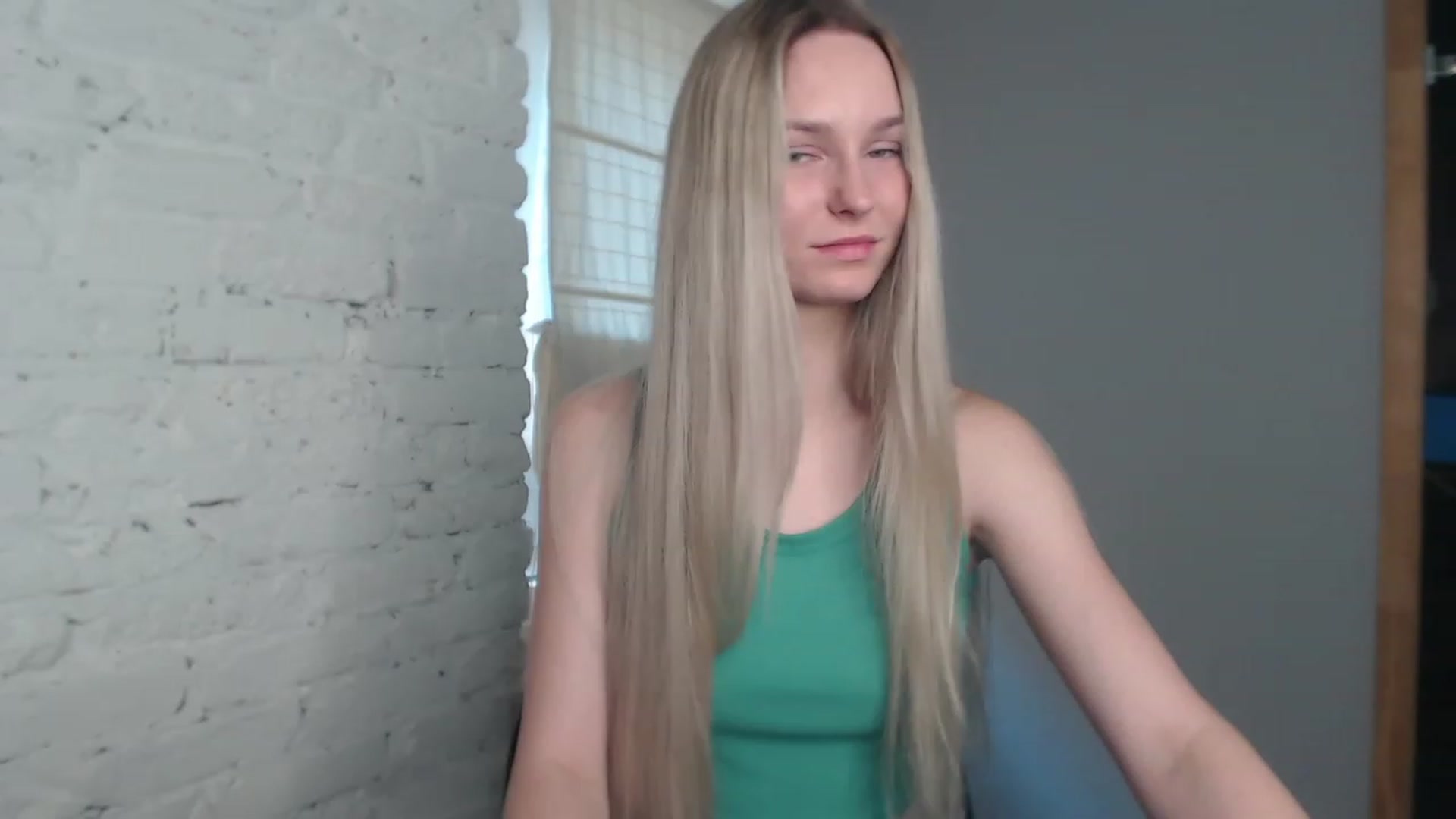 Gallery image thumbnail from EvaMooni's myfreecams stream on, 07/16/2023, 12:14 image 10 of 20