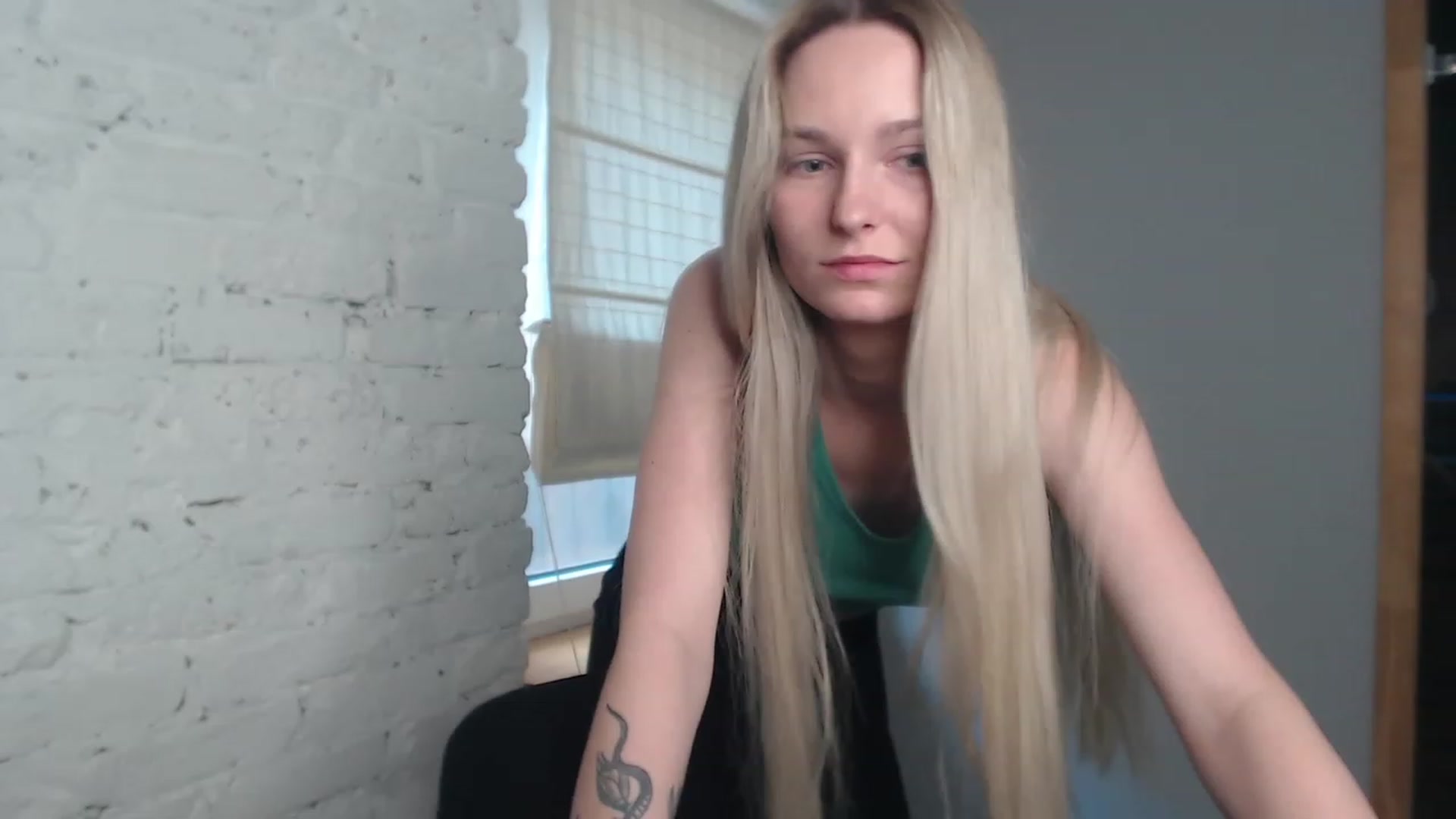 Gallery image thumbnail from EvaMooni's myfreecams stream on, 07/16/2023, 12:14 image 20 of 20