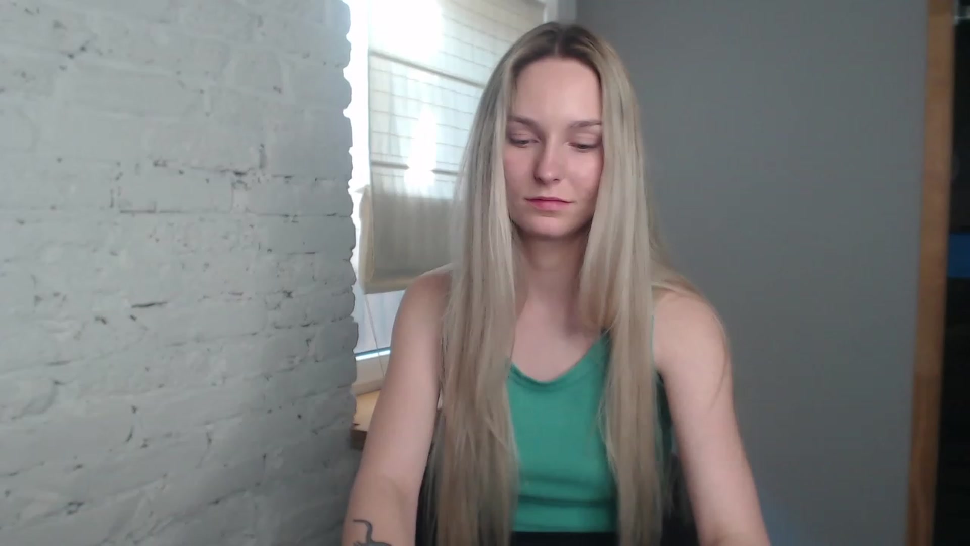 Gallery image thumbnail from EvaMooni's myfreecams stream on, 07/16/2023, 15:04 image 14 of 20