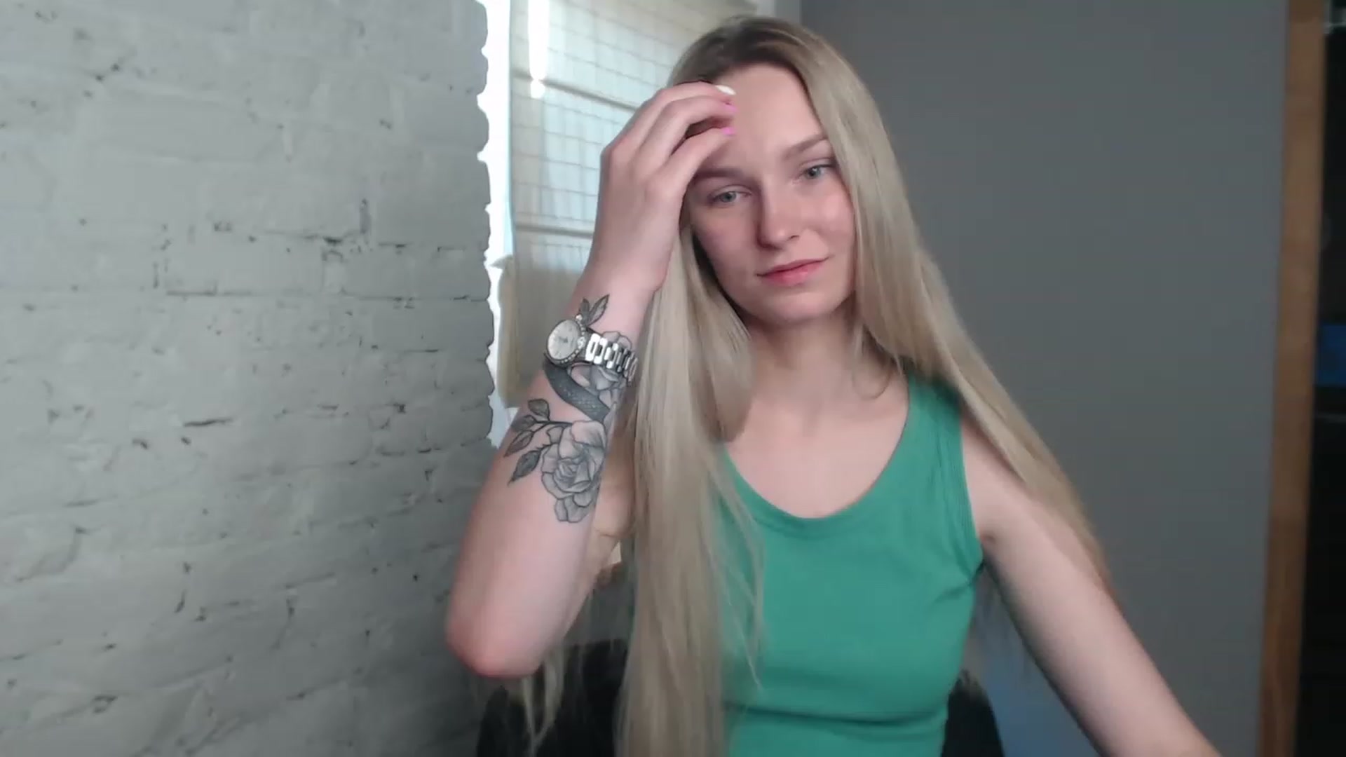 Gallery image thumbnail from EvaMooni's myfreecams stream on, 07/16/2023, 15:04 image 5 of 20