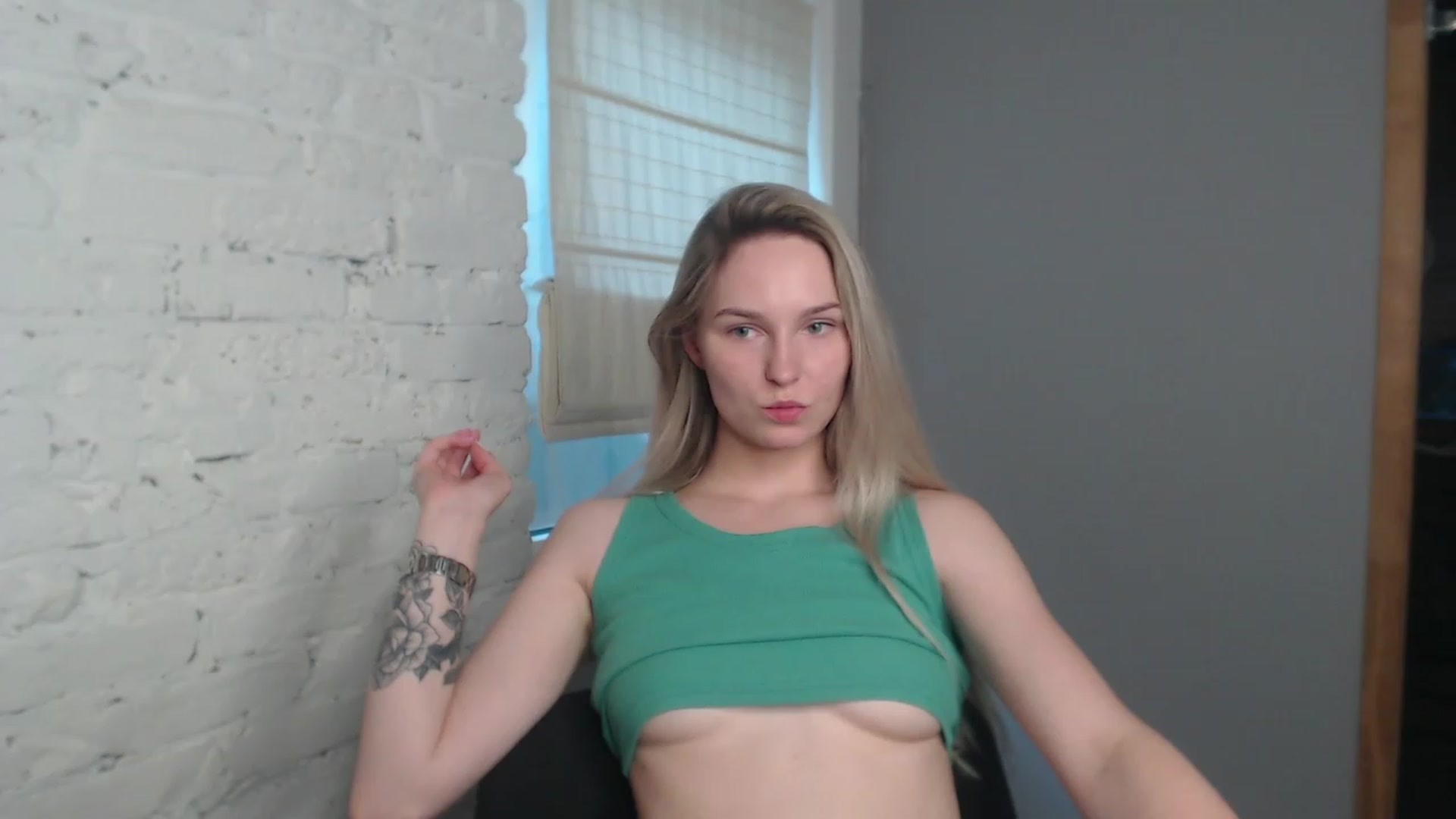 Gallery image thumbnail from EvaMooni's myfreecams stream on, 07/16/2023, 17:02 image 8 of 20