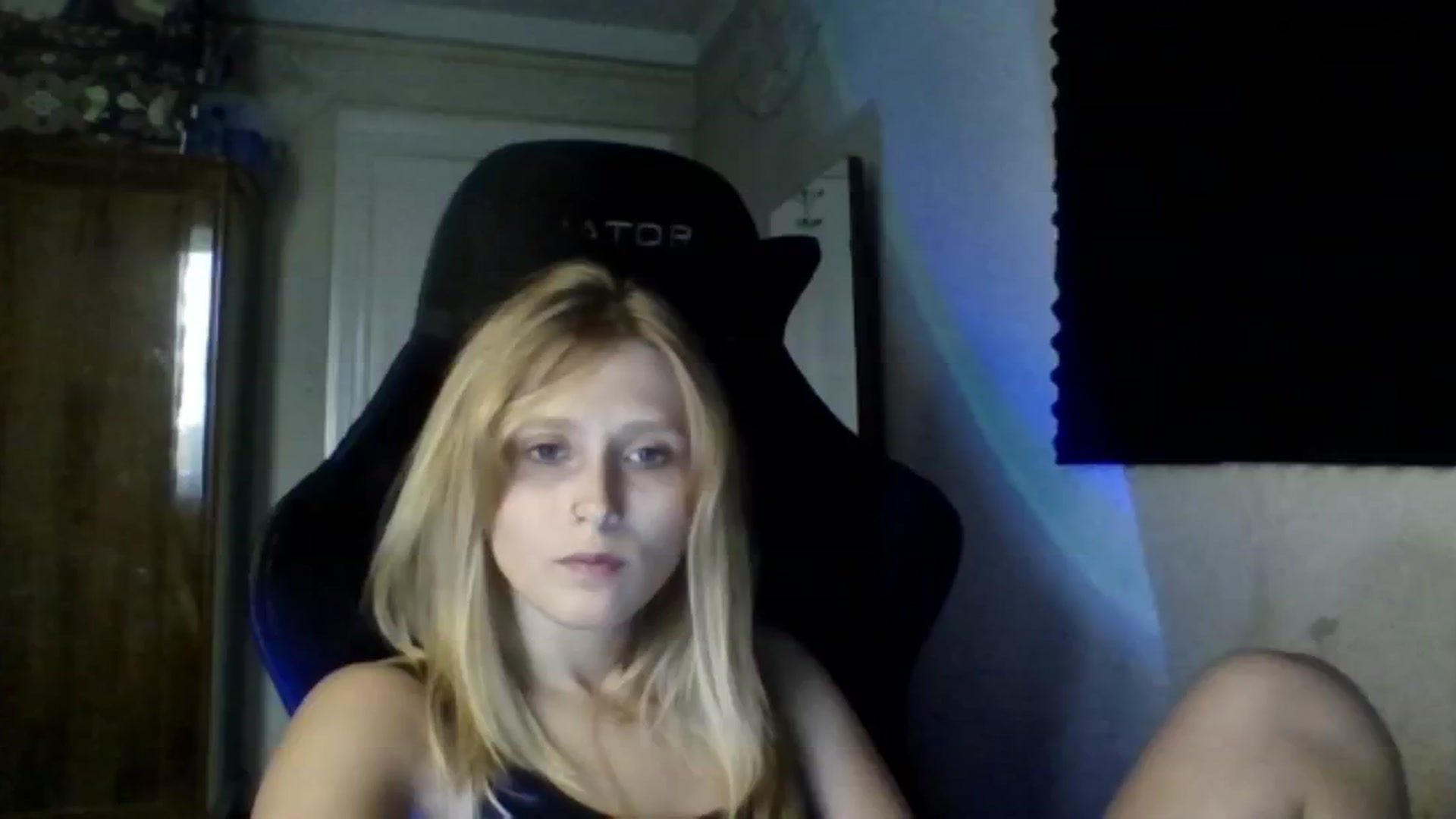 Gallery image thumbnail from EvaMrrr's myfreecams stream on, 09/20/2025, 13:17 image 17 of 20