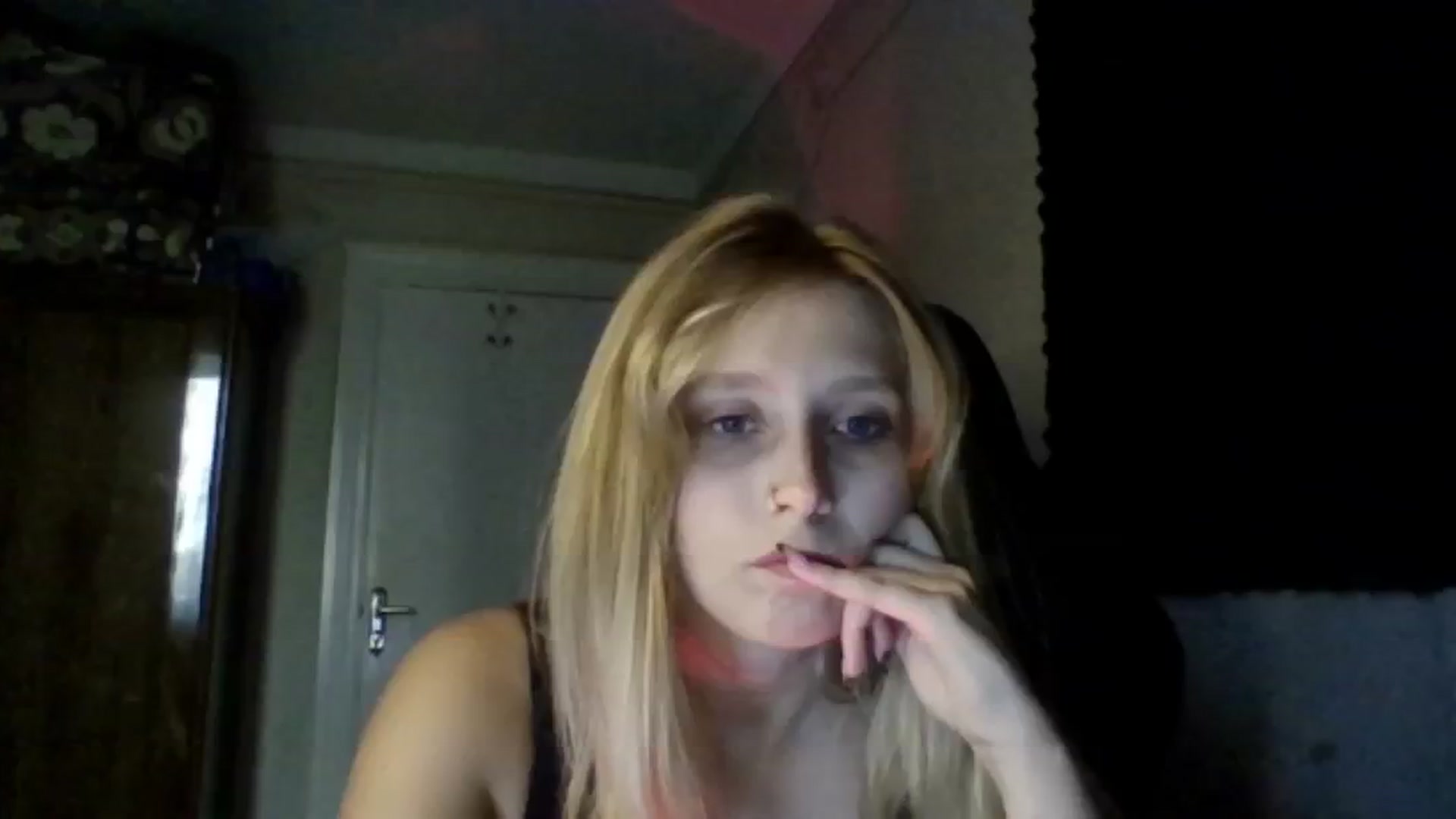 Gallery image thumbnail from EvaMrrr's myfreecams stream on, 09/20/2025, 13:17 image 13 of 20