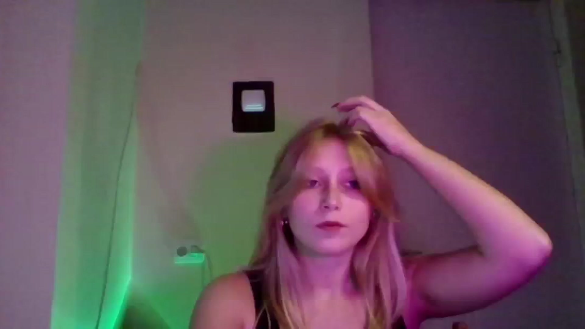 Gallery image thumbnail from EvaMrrr's myfreecams stream on, 10/10/2025, 10:32 image 13 of 20