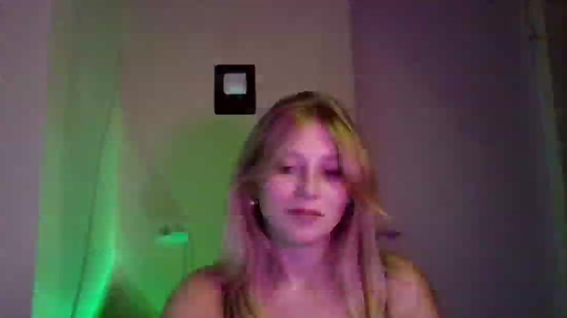 Gallery image thumbnail from EvaMrrr's myfreecams stream on, 10/10/2025, 10:57 image 13 of 20