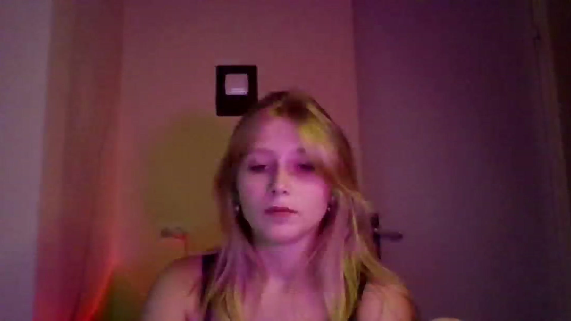Gallery image thumbnail from EvaMrrr's myfreecams stream on, 10/10/2025, 10:57 image 15 of 20
