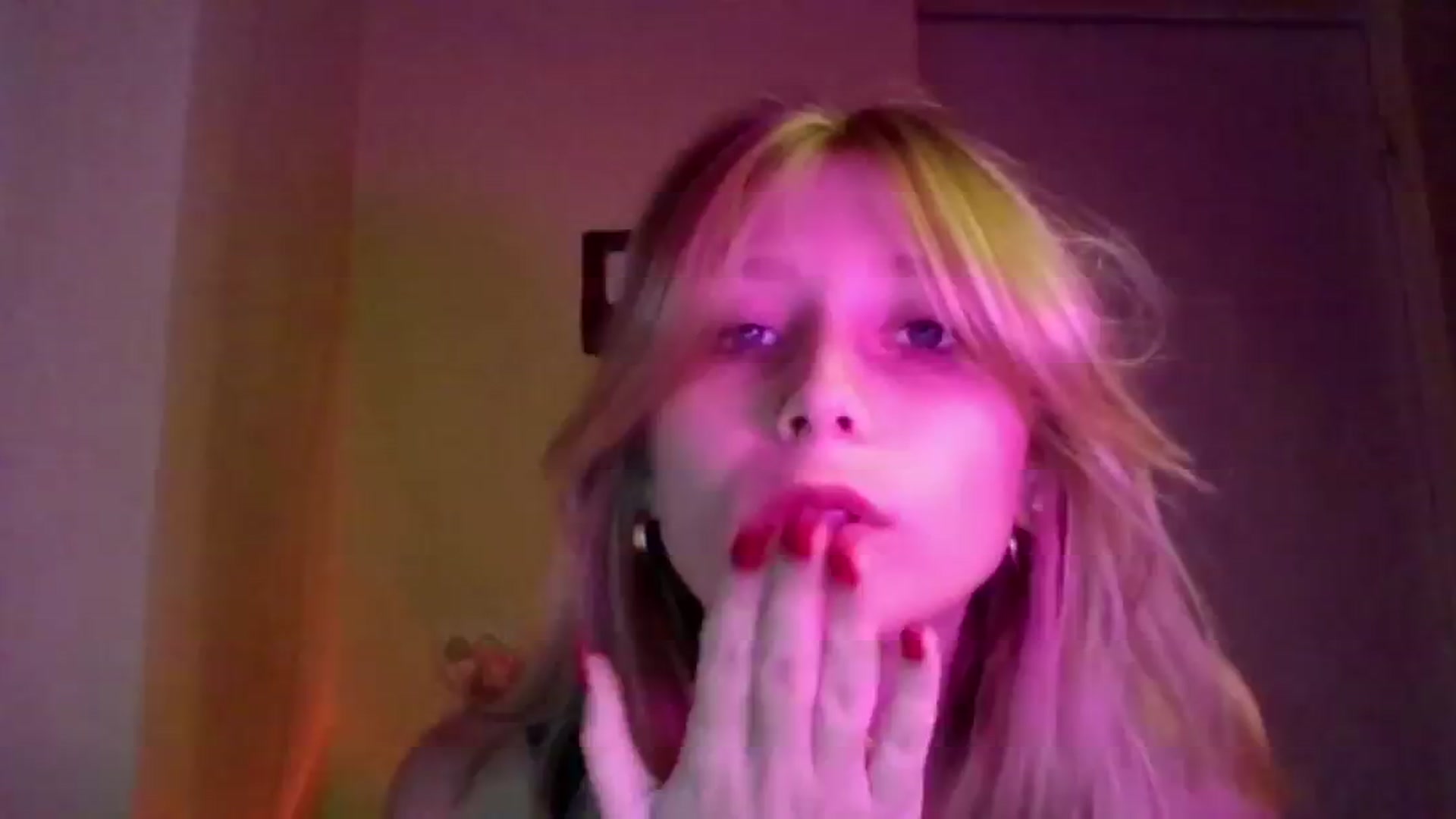 Gallery image thumbnail from EvaMrrr's myfreecams stream on, 10/10/2025, 11:52 image 8 of 20