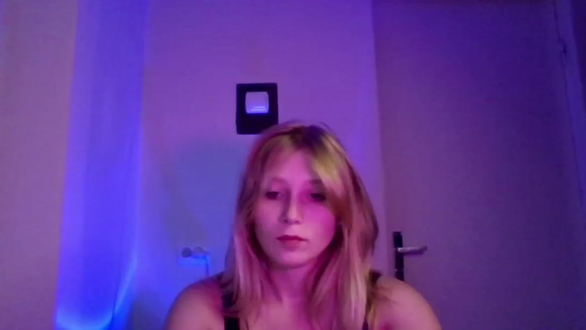 Gallery image thumbnail from EvaMrrr's myfreecams stream on, 10/10/2025, 11:52 image 17 of 20