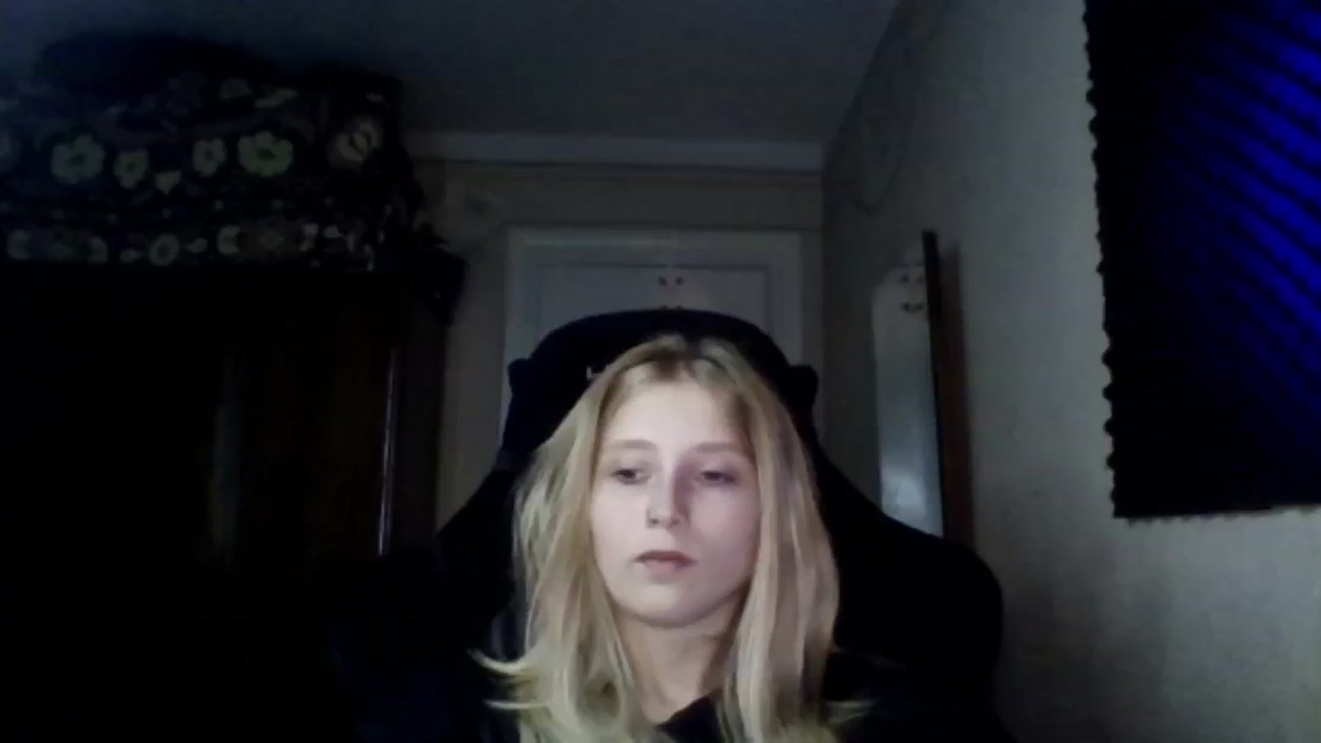 Gallery image thumbnail from EvaMrrr's myfreecams stream on, 10/11/2025, 12:20 image 3 of 20