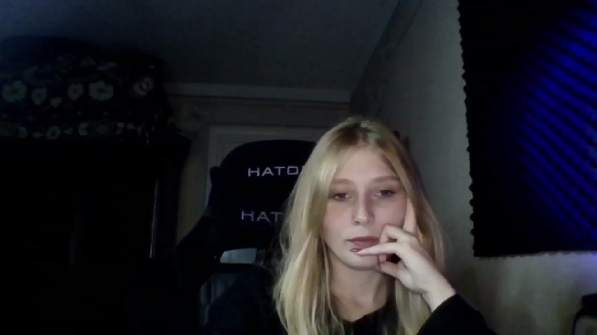 Gallery image thumbnail from EvaMrrr's myfreecams stream on, 10/11/2025, 12:20 image 5 of 20