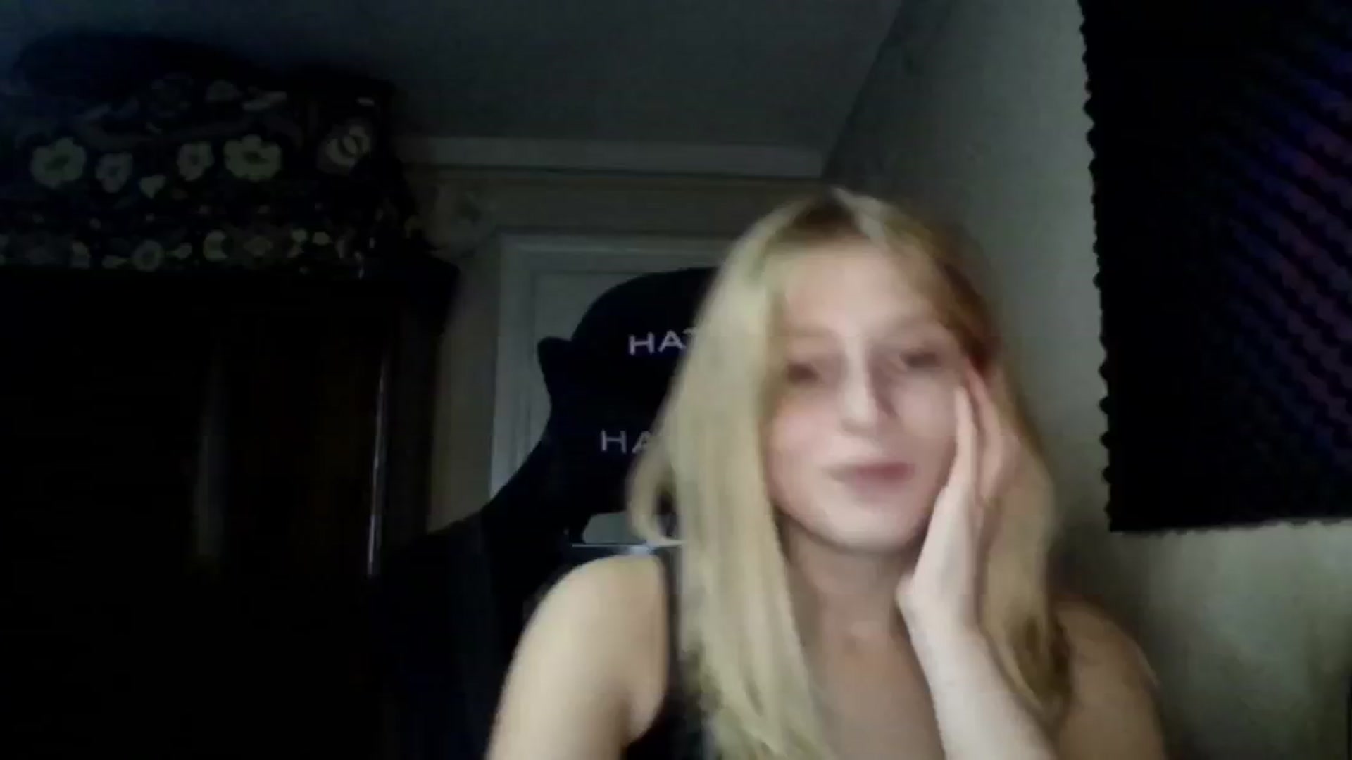 Gallery image thumbnail from EvaMrrr's myfreecams stream on, 10/11/2025, 12:20 image 14 of 20