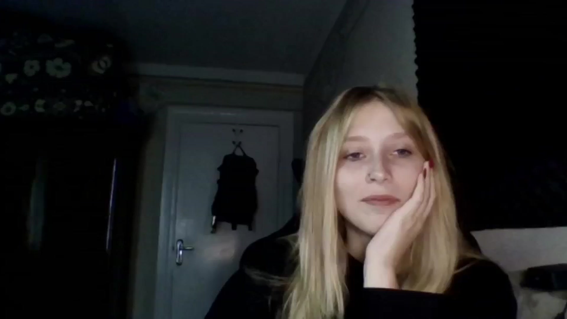 Gallery image thumbnail from EvaMrrr's myfreecams stream on, 10/12/2025, 10:30 image 2 of 20