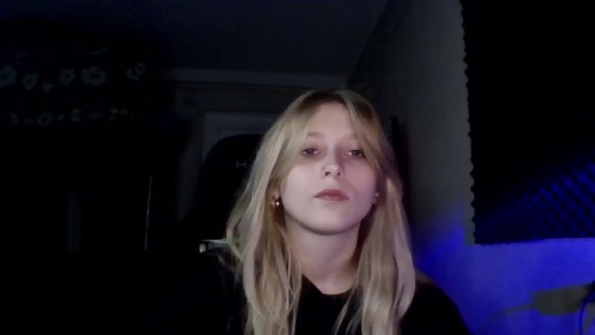 Gallery image thumbnail from EvaMrrr's myfreecams stream on, 10/12/2025, 10:30 image 4 of 20