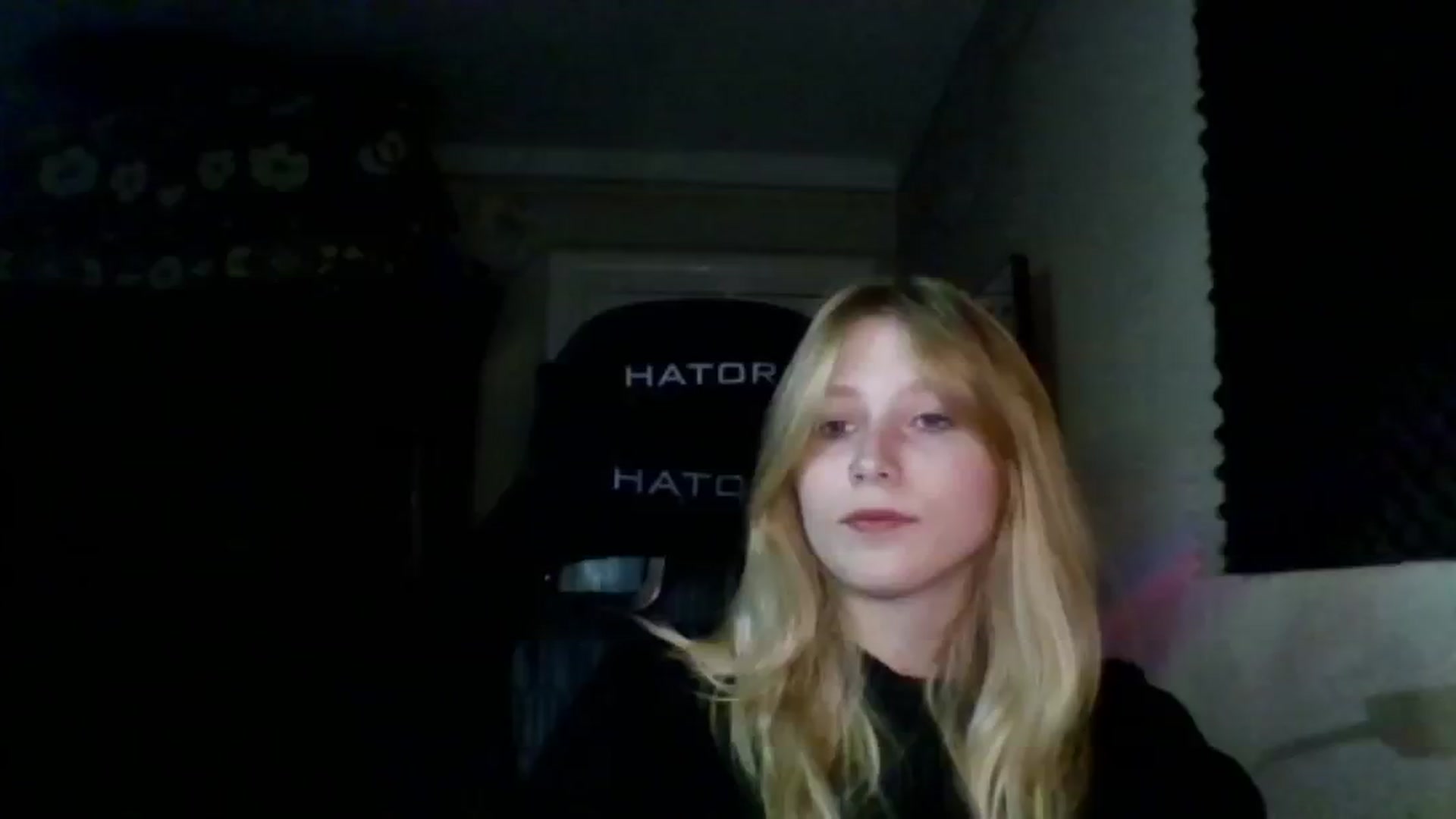 Gallery image thumbnail from EvaMrrr's myfreecams stream on, 10/12/2025, 10:30 image 14 of 20