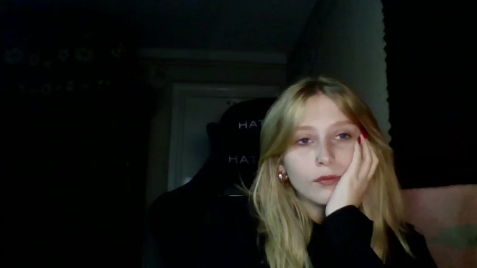 Gallery image thumbnail from EvaMrrr's myfreecams stream on, 10/12/2025, 10:30 image 12 of 20